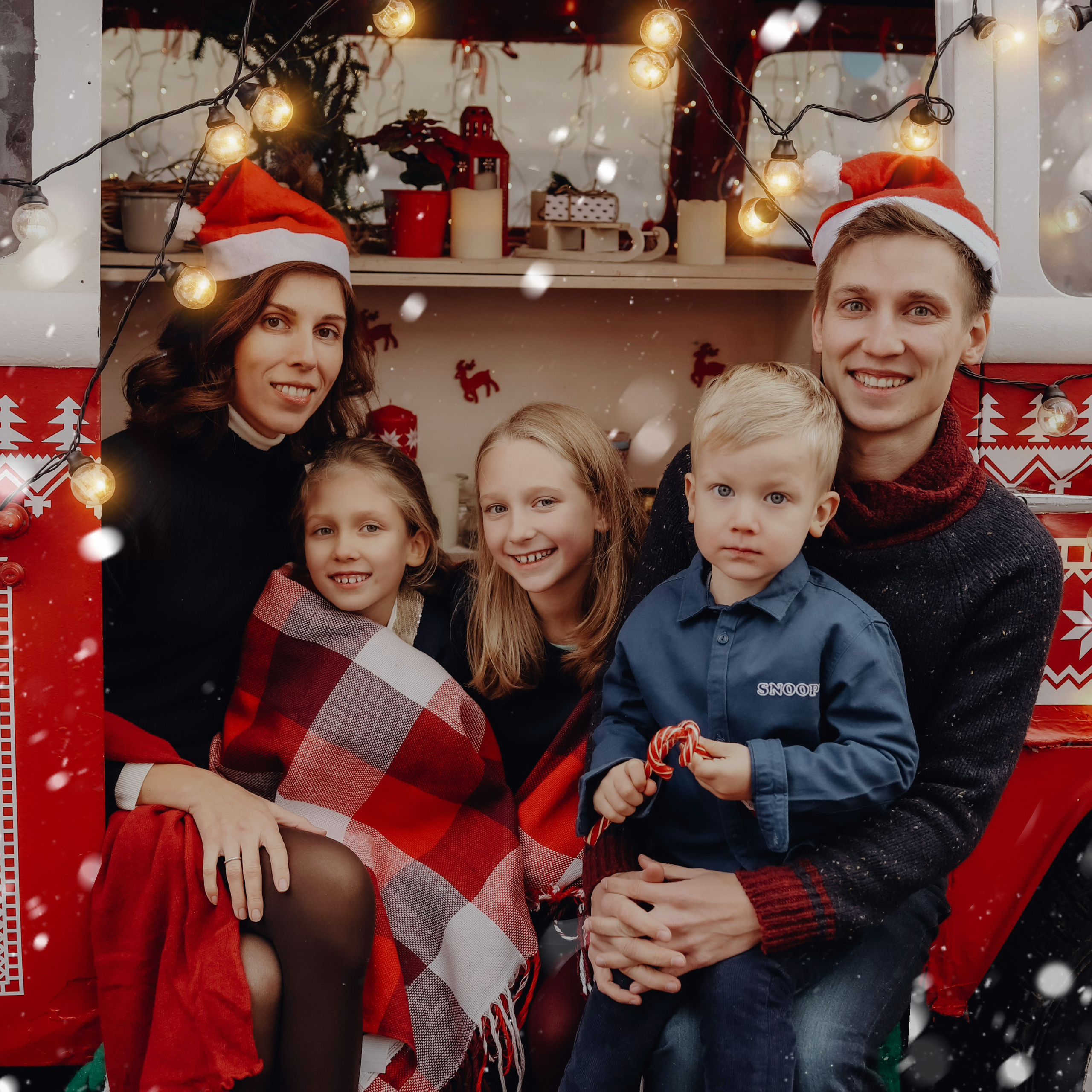 Мария и семья