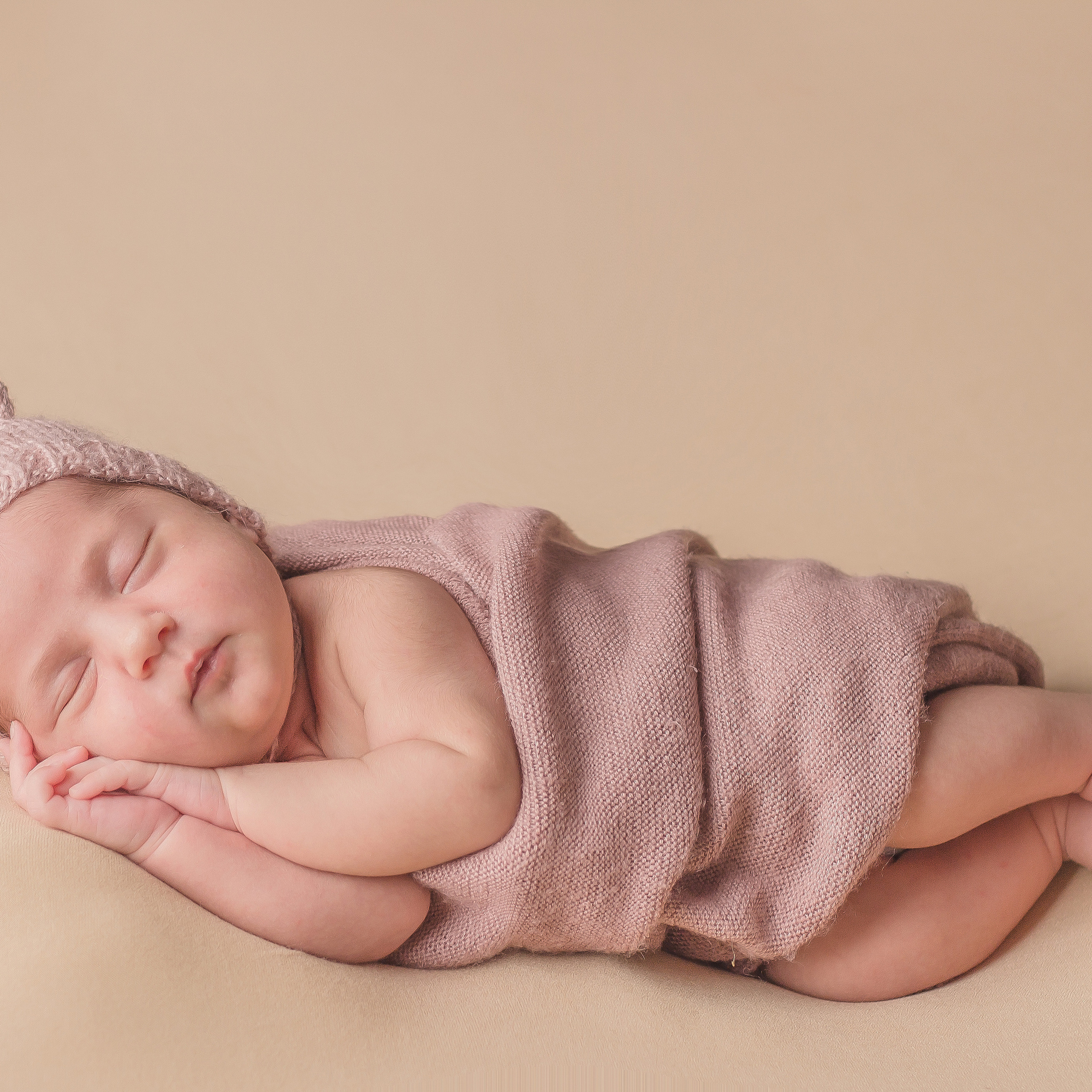 Отзывы. Фотограф новорожденных Омск —со всем необходимым к вам домой