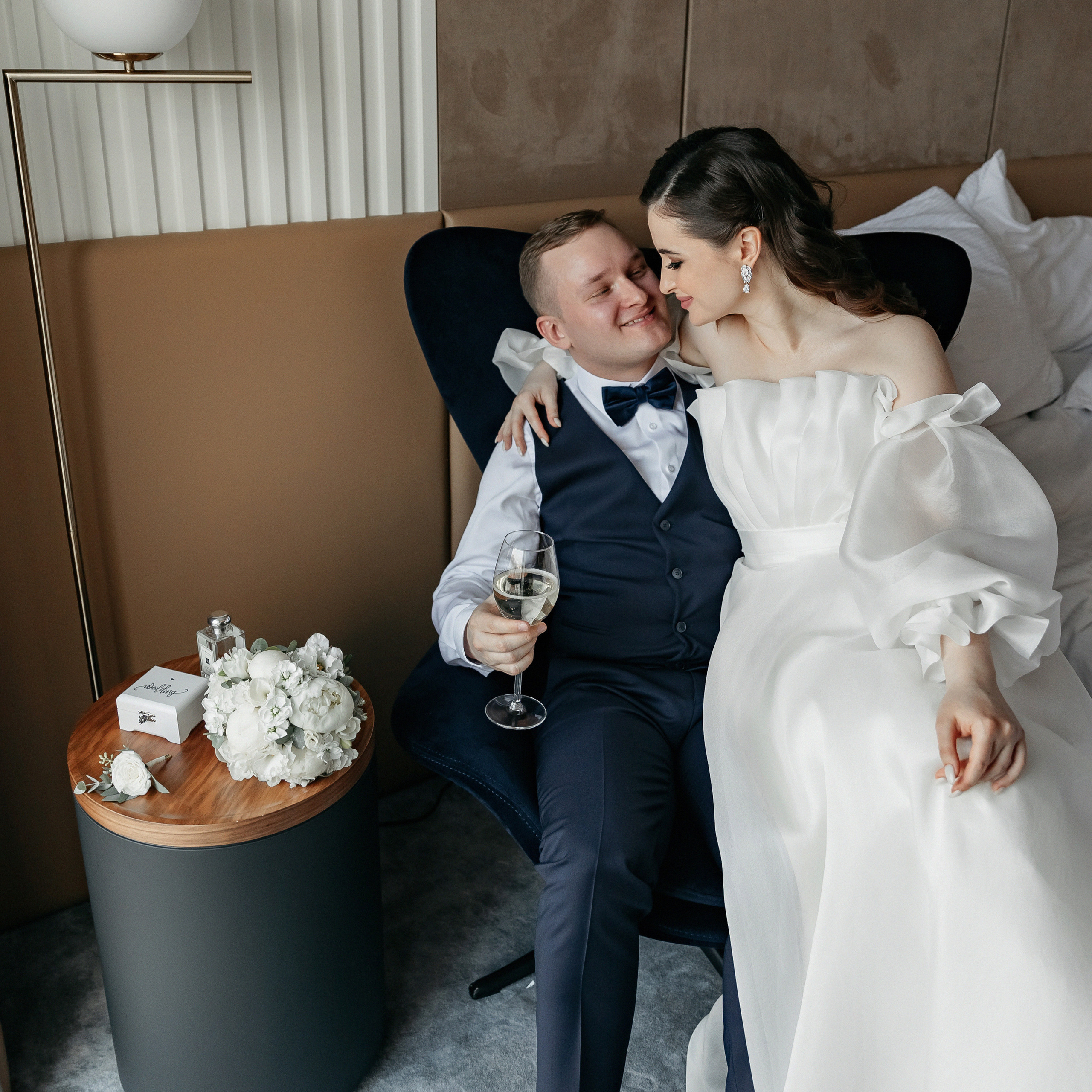 АРХИВ Ангелина и Денис: Отель Мовенпик, Аптекарский огород, ресторан Гусятникофф