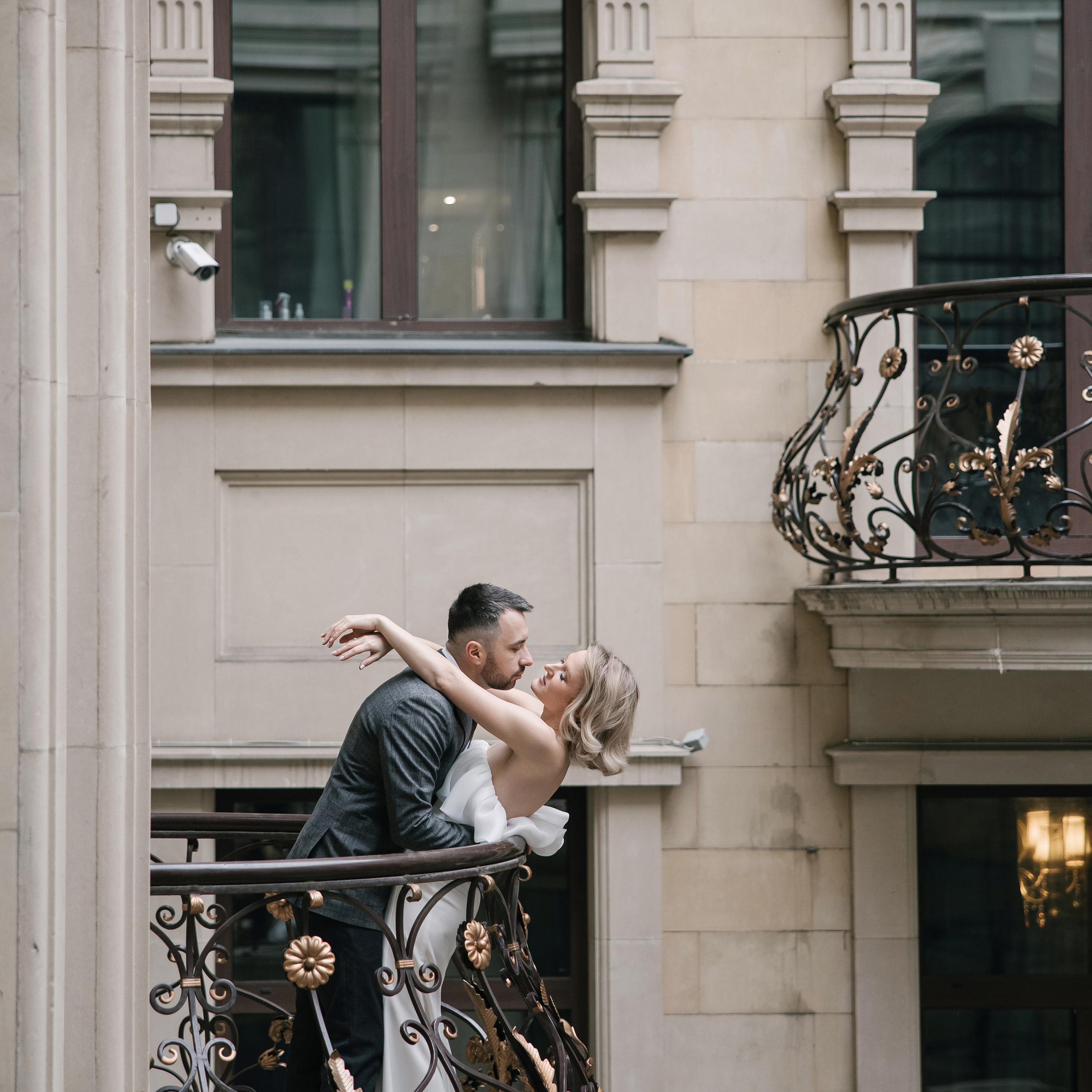 СентРеджис, СЕЛФИ