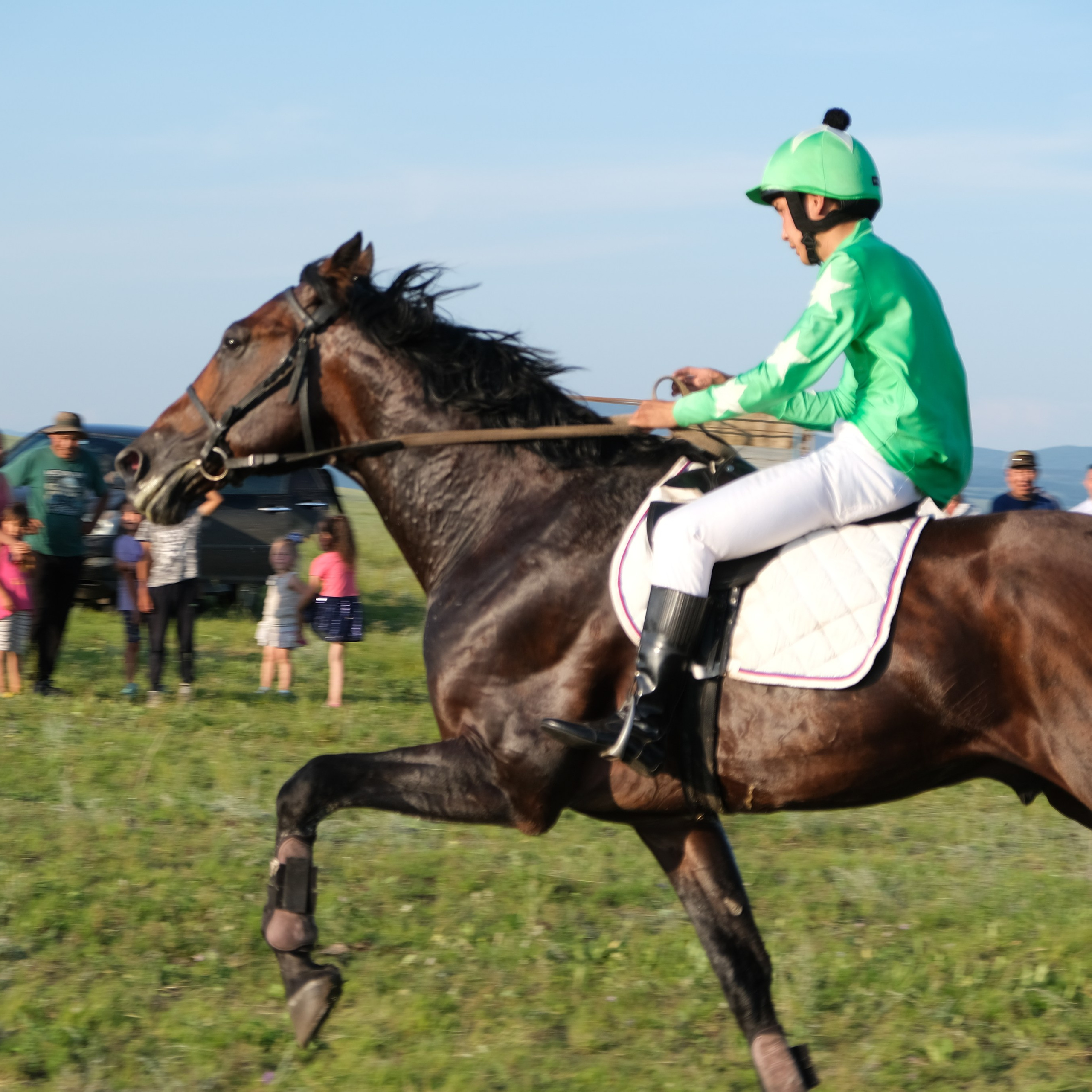 Зуун найман субаргын найр наадан