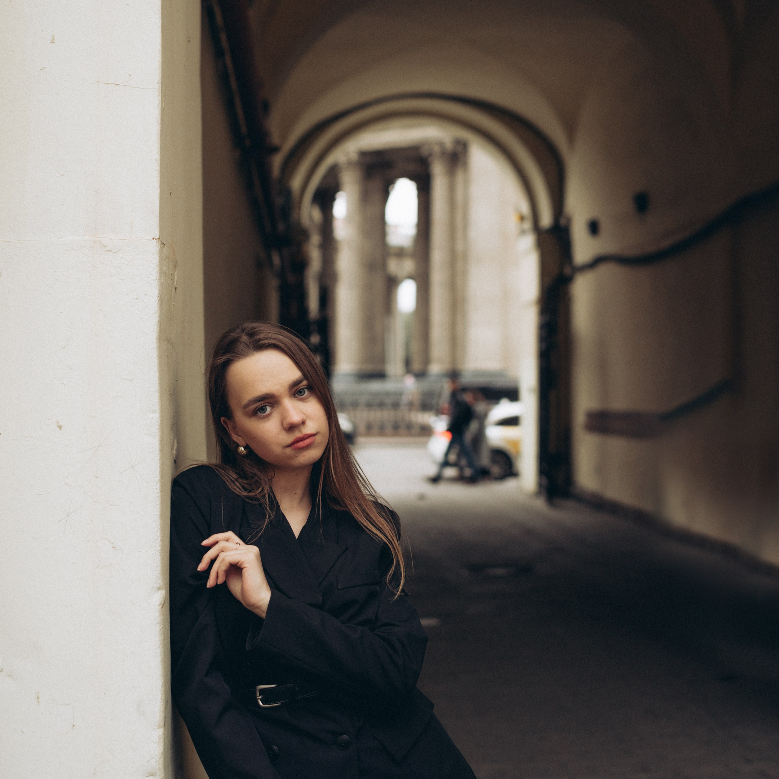 Анна / Прогулка по городу