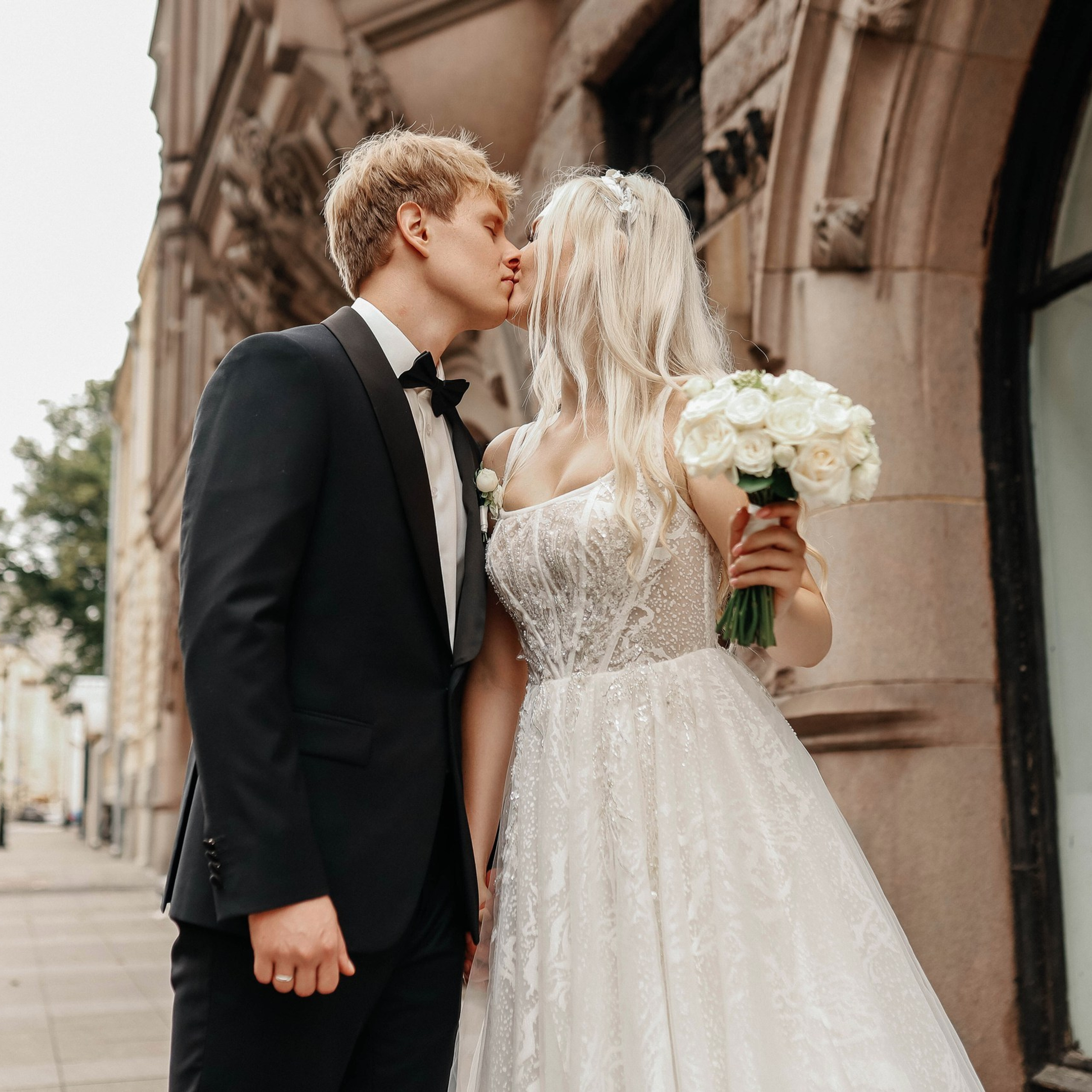 Отзывы о профессиональной свадебной видеосъёмке в Москве. Свадебный видеограф в Москве Максим Лобач-Граубергер