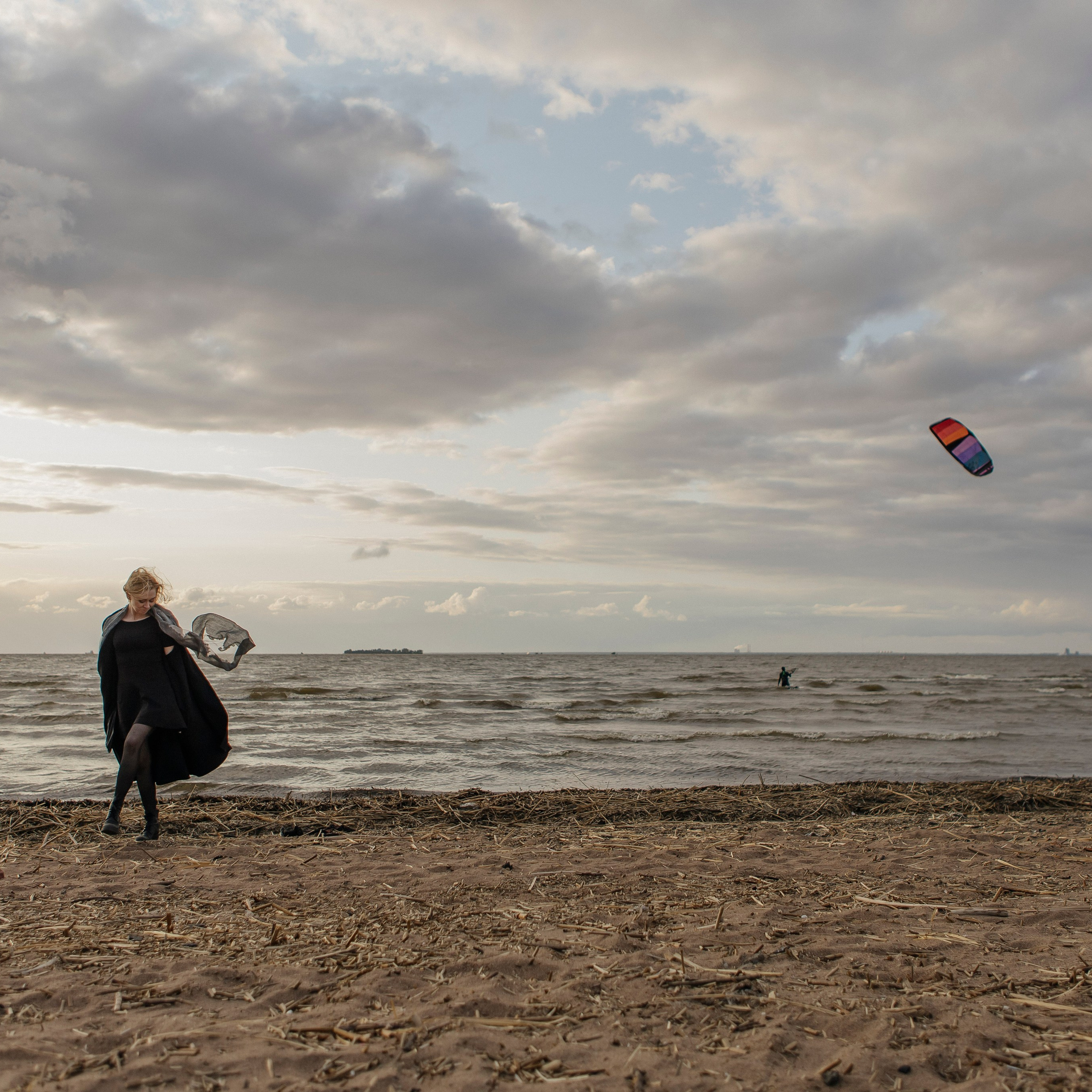 Оля на пляже