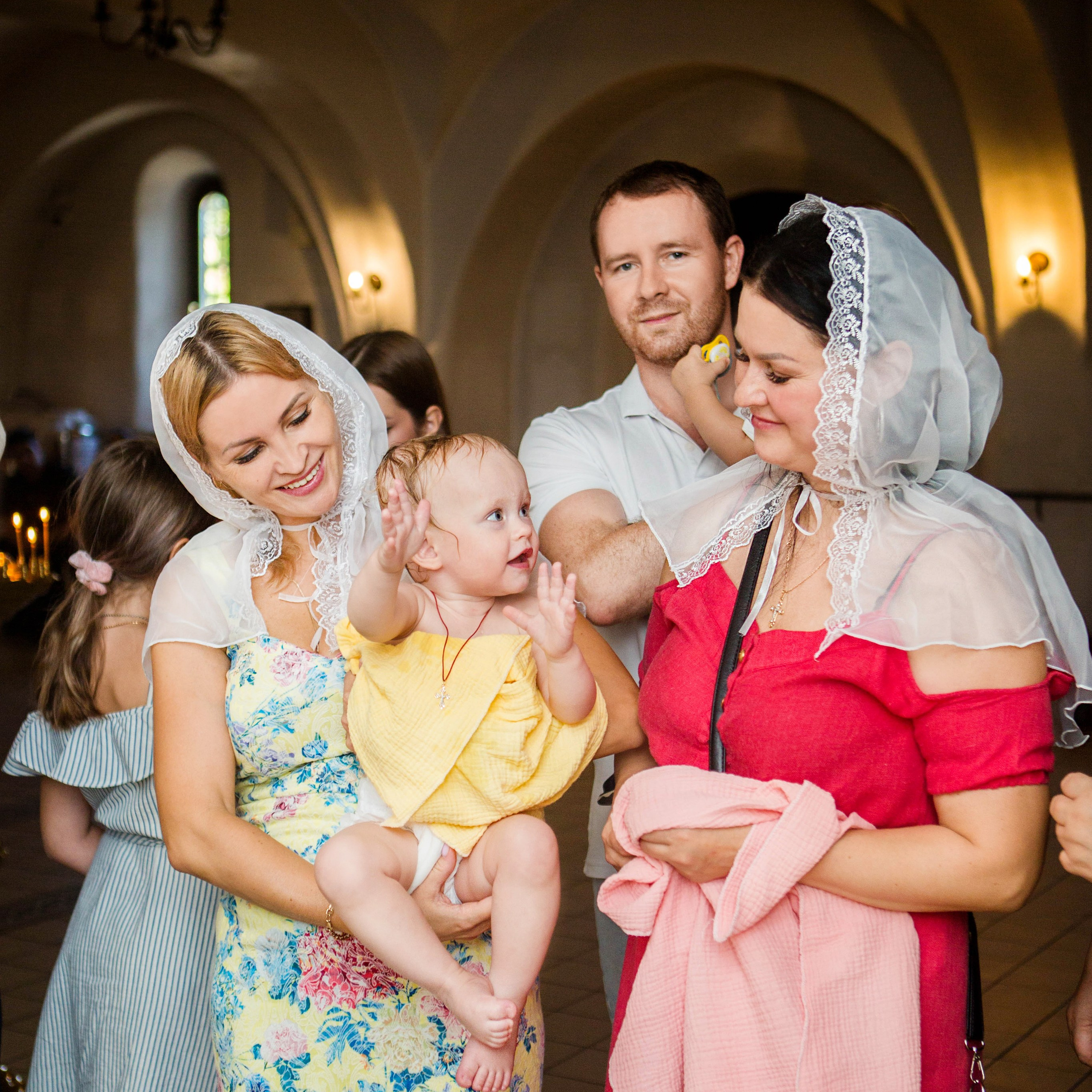 Крещение Феоны. Храм Воскресения Христова (Памирская)