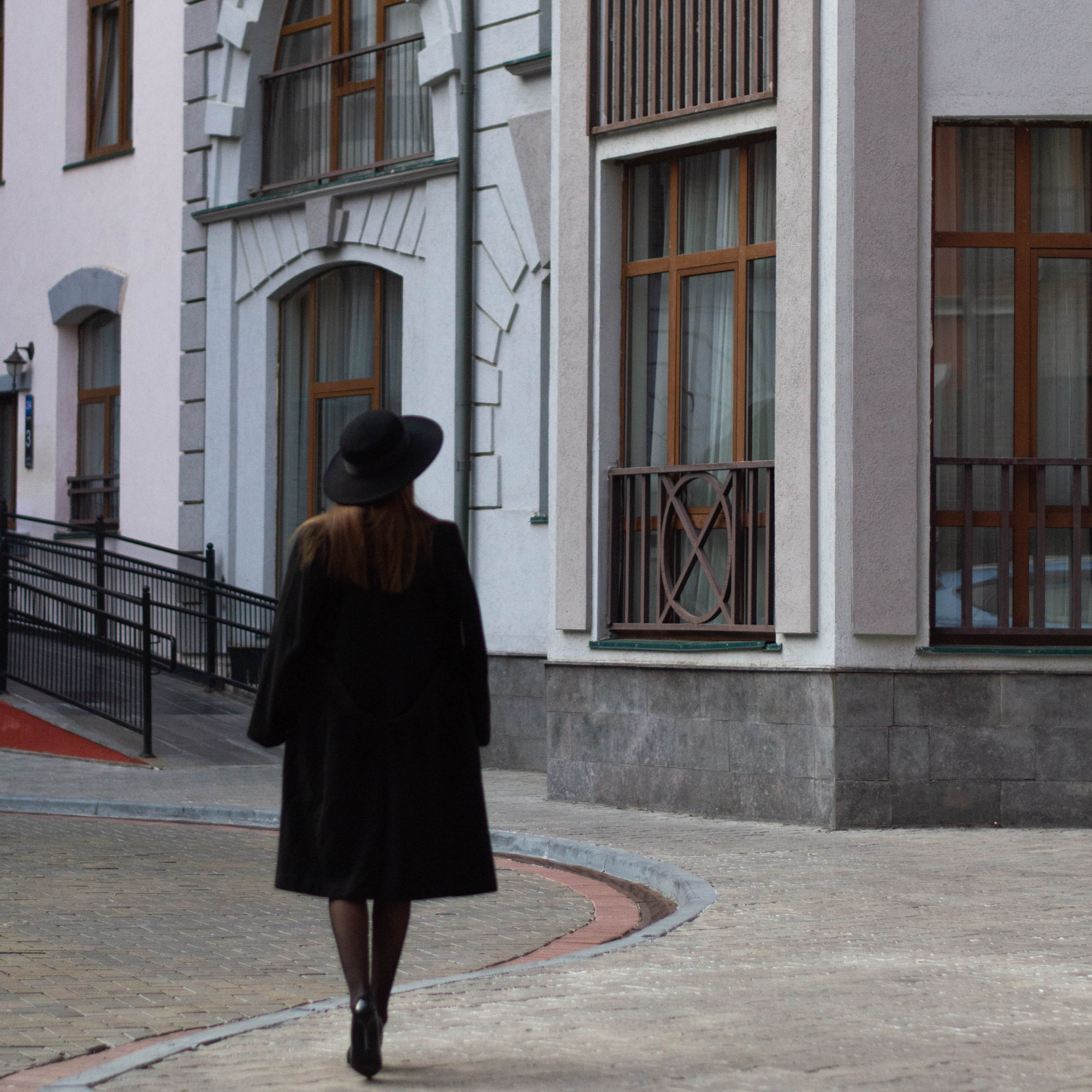 Женские портреты