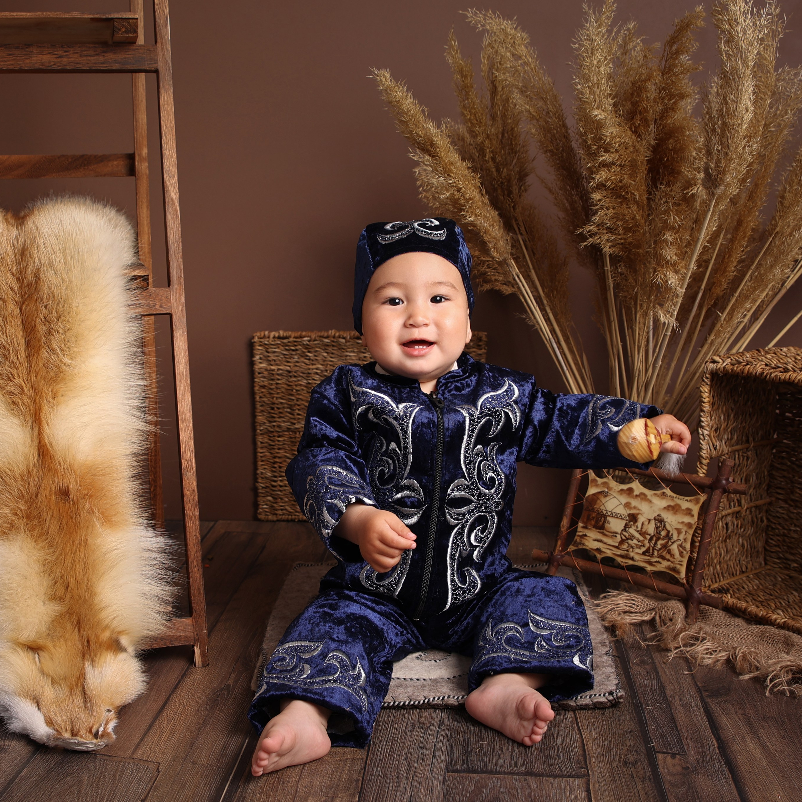 Фотосессия на 1 год. Фотограф беременности, новорожденных и детей до года в г. Алматы|Totofoto