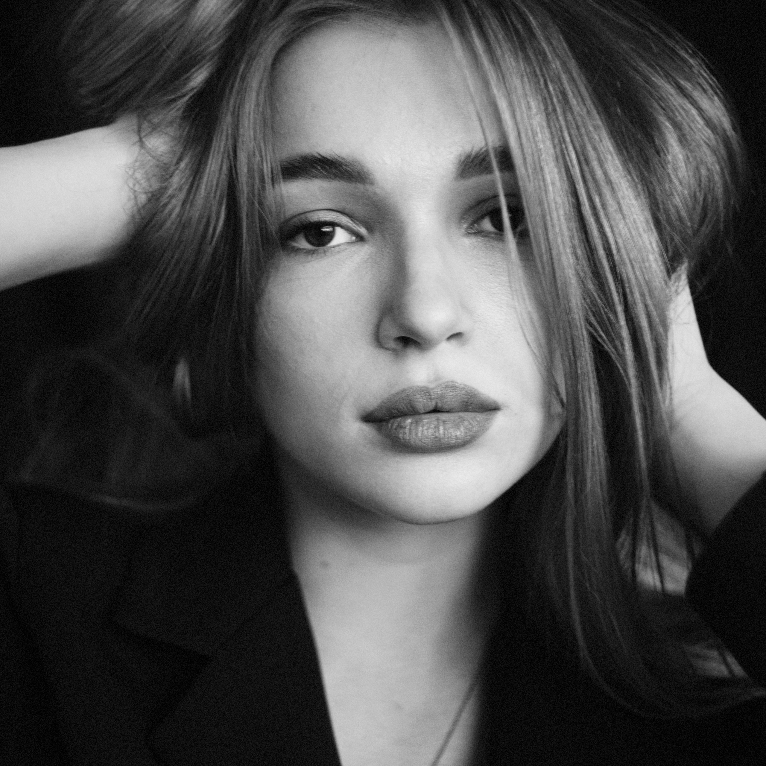 Художественное ню, арт-ню, портрет, черно-белое фото, фотограф Москва