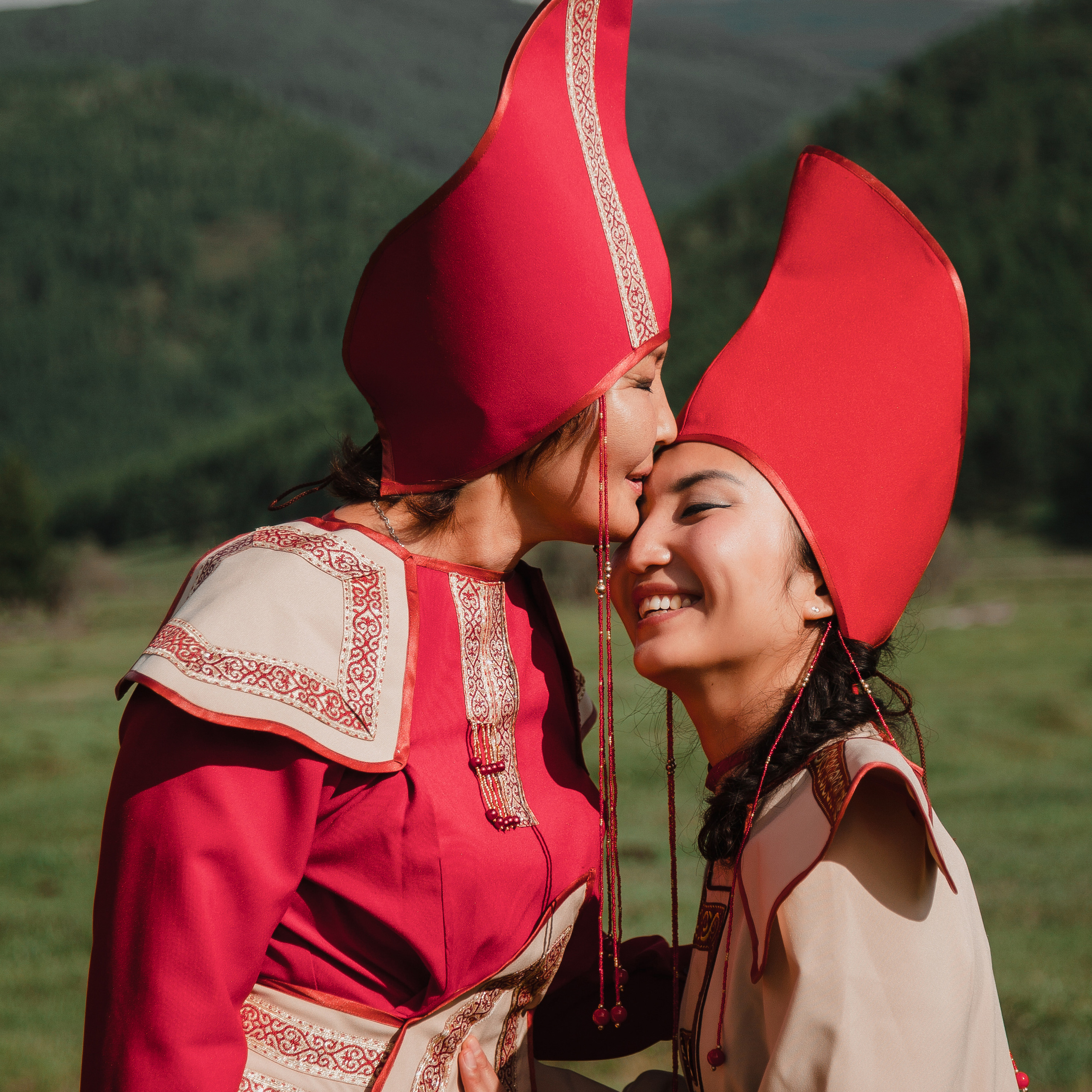 Надежда и Суркура