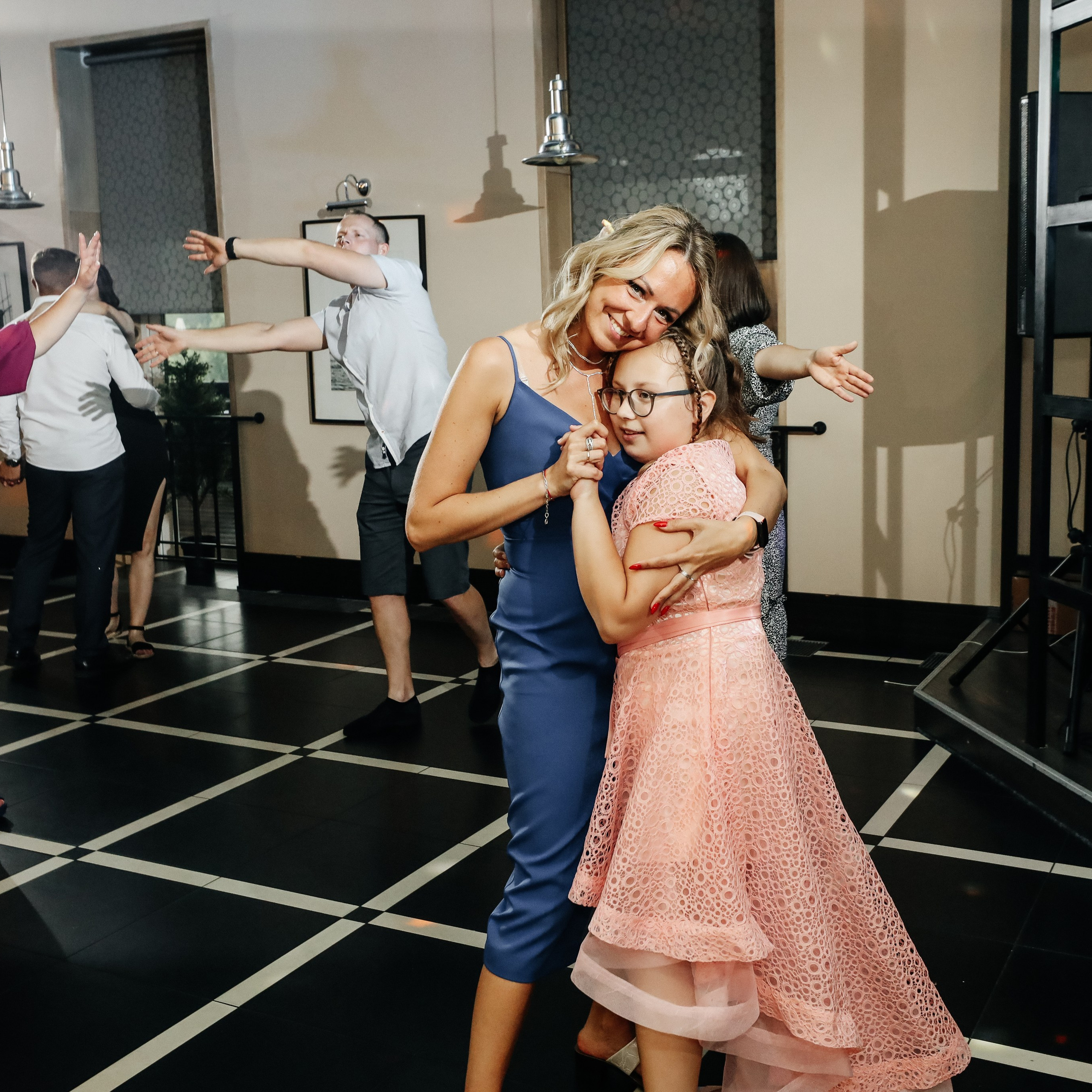 Сергей +Елена. Олег Минайлов — Фотограф ваших событий