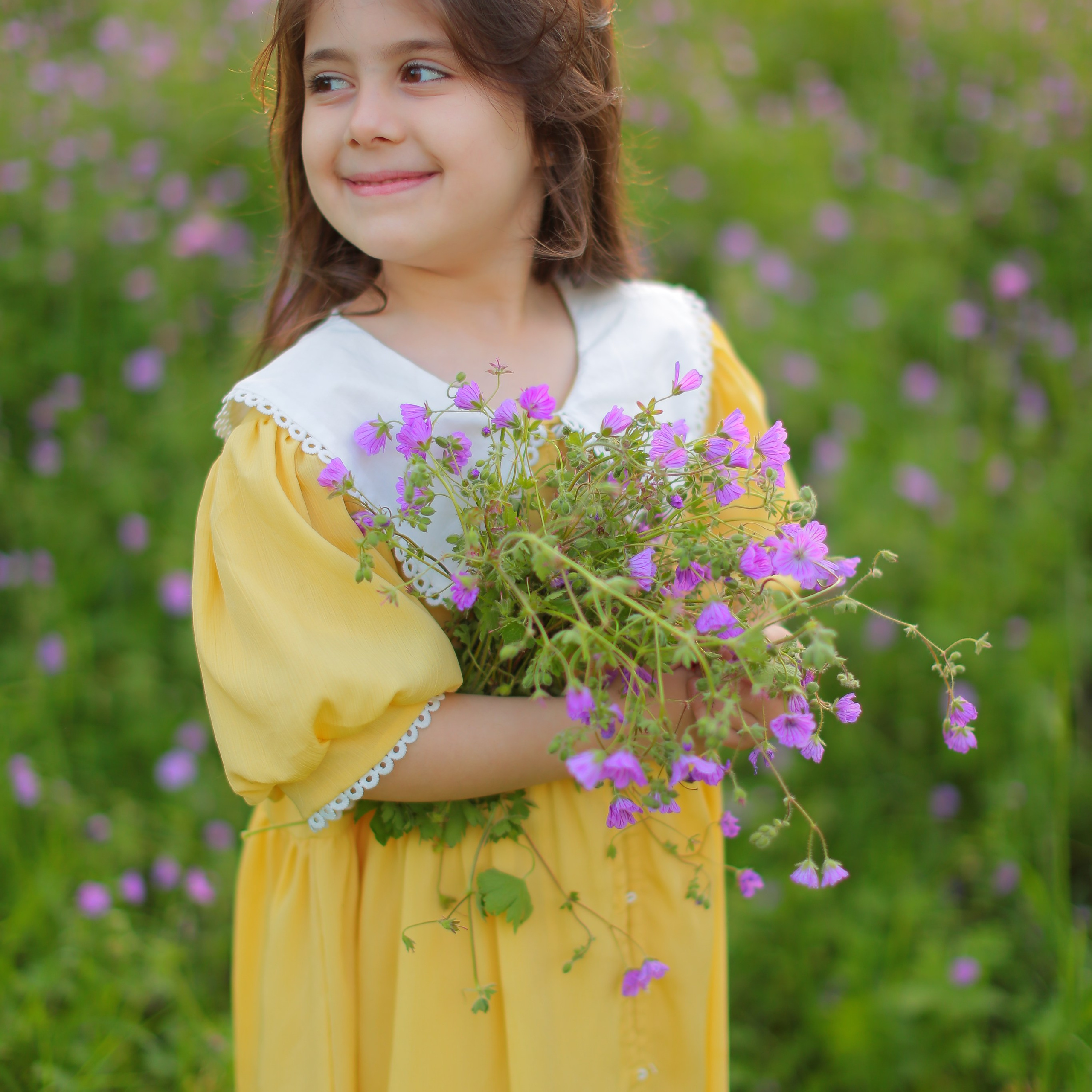ДЕТСКИЙ / СЕМЕЙНЫЙ ФОТОГРАФ ДЕРБЕНТ ДЖАМИЛЯ