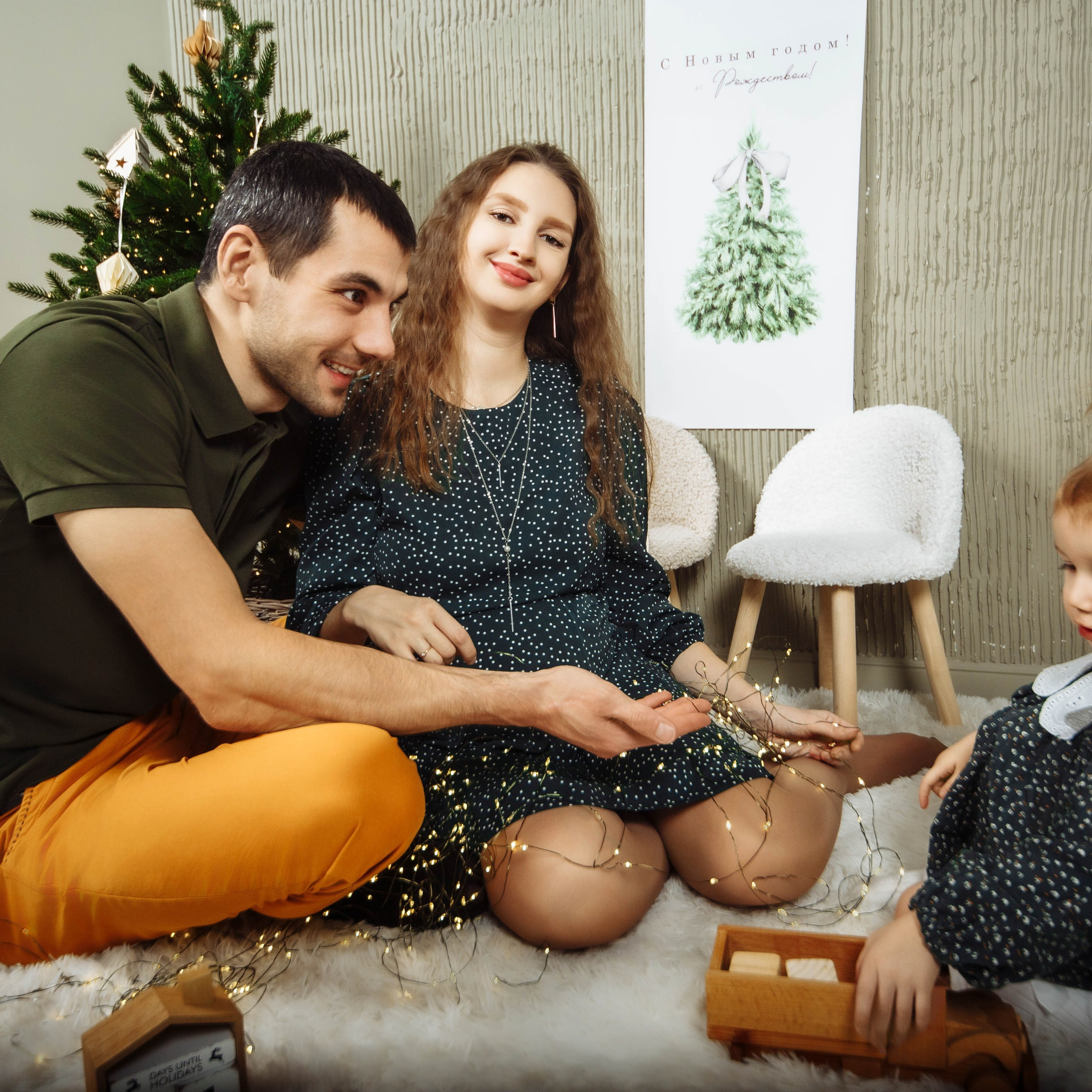 Подарок на годовщину и юбилей свадьбы это семейная фотосессия в нескольких образах, записаться на съёмку к фотографу видеооператору Павлу Короткову 8(926)706-36-21