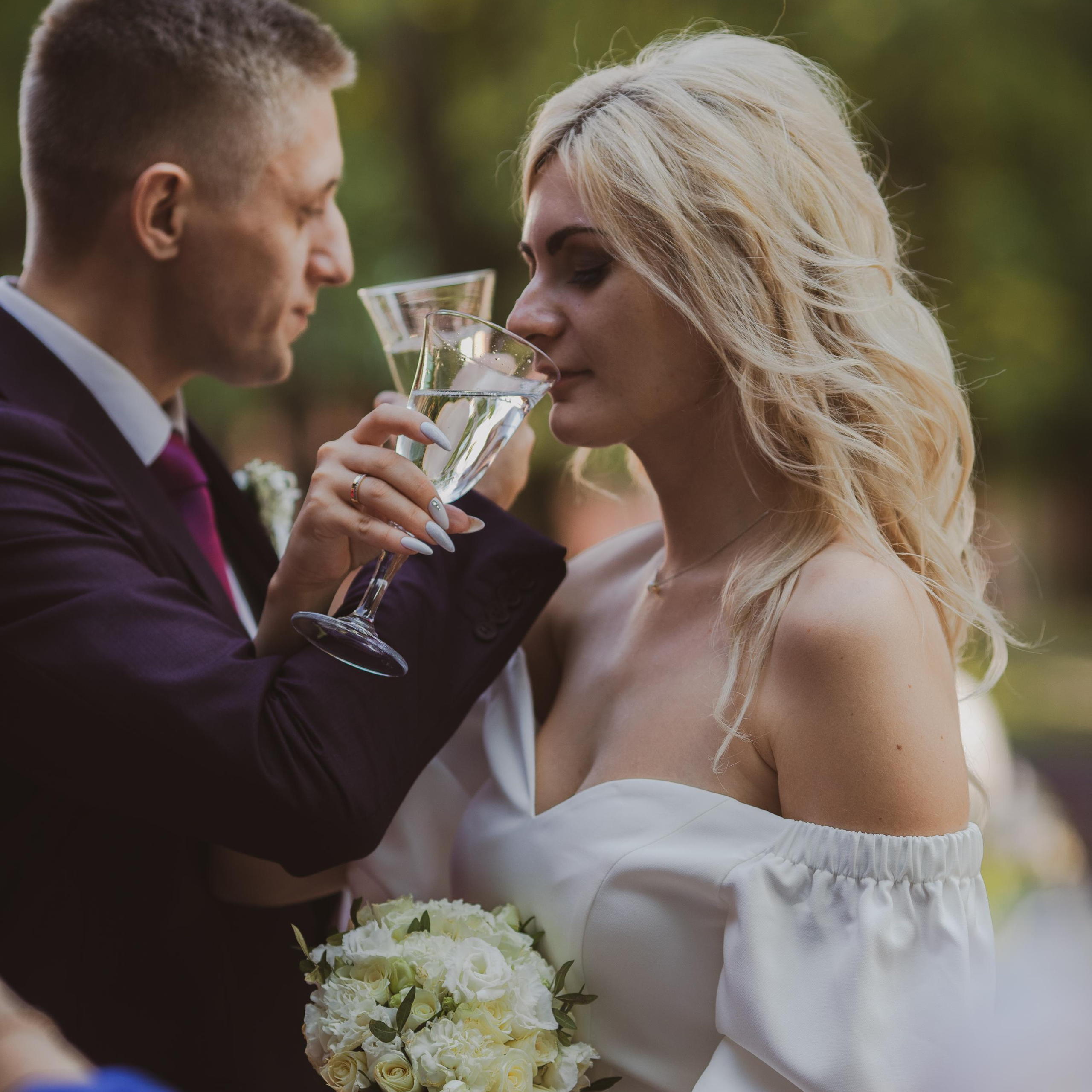 Роман и Евгения (ресторан «Семейные традиции» Видное)