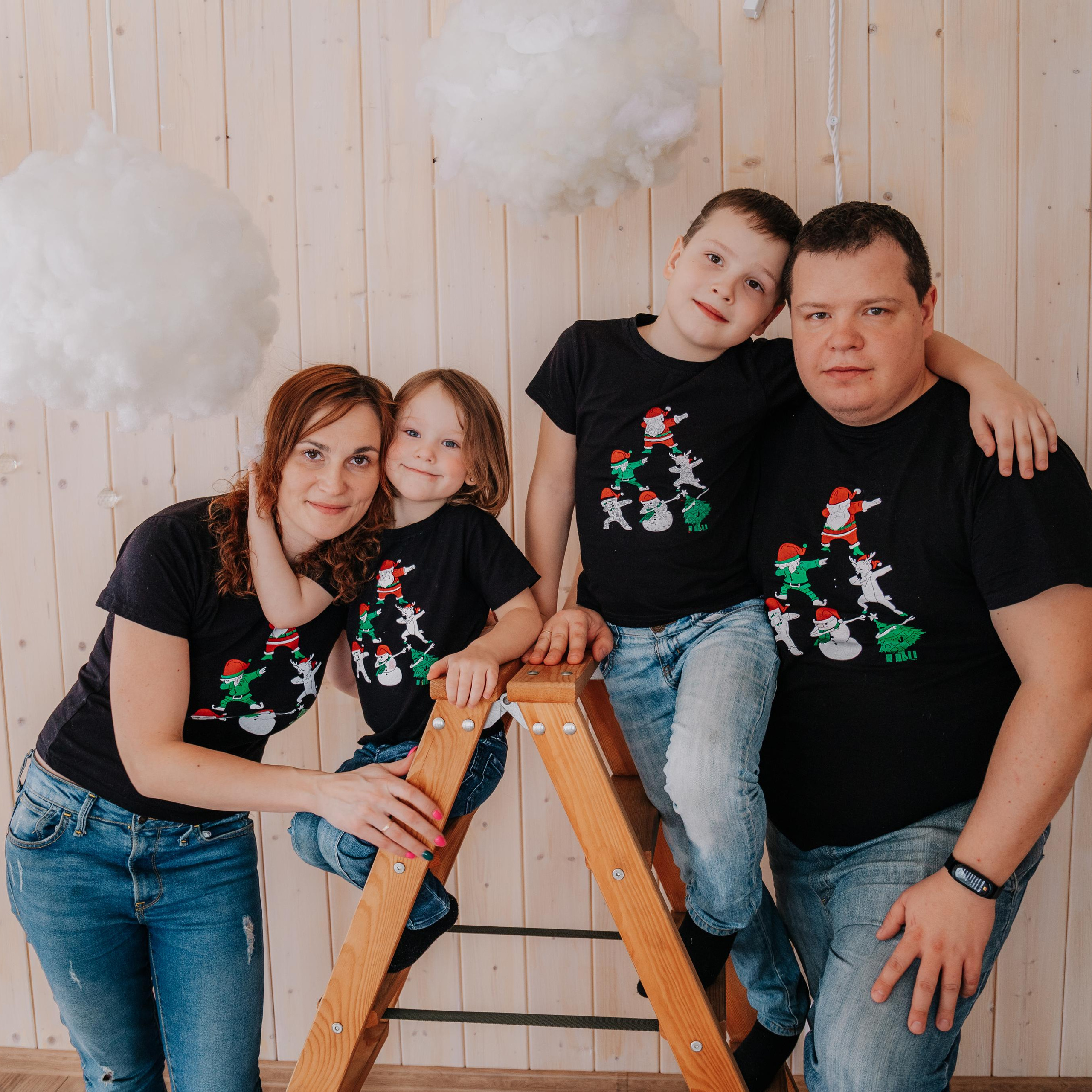 Екатерина и семья (Фотодеревня Видное)