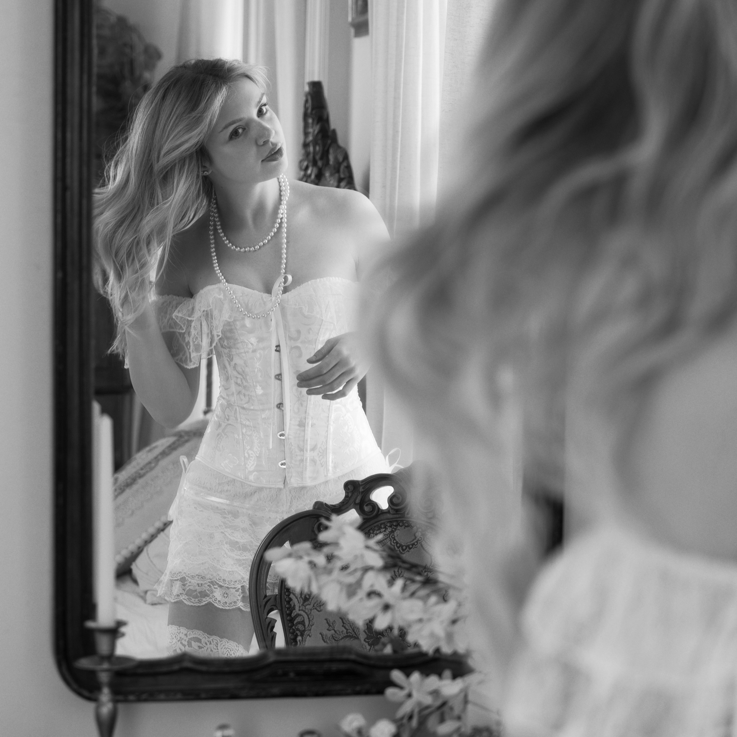 Будуарная фотосессия в честь Дня Рождения