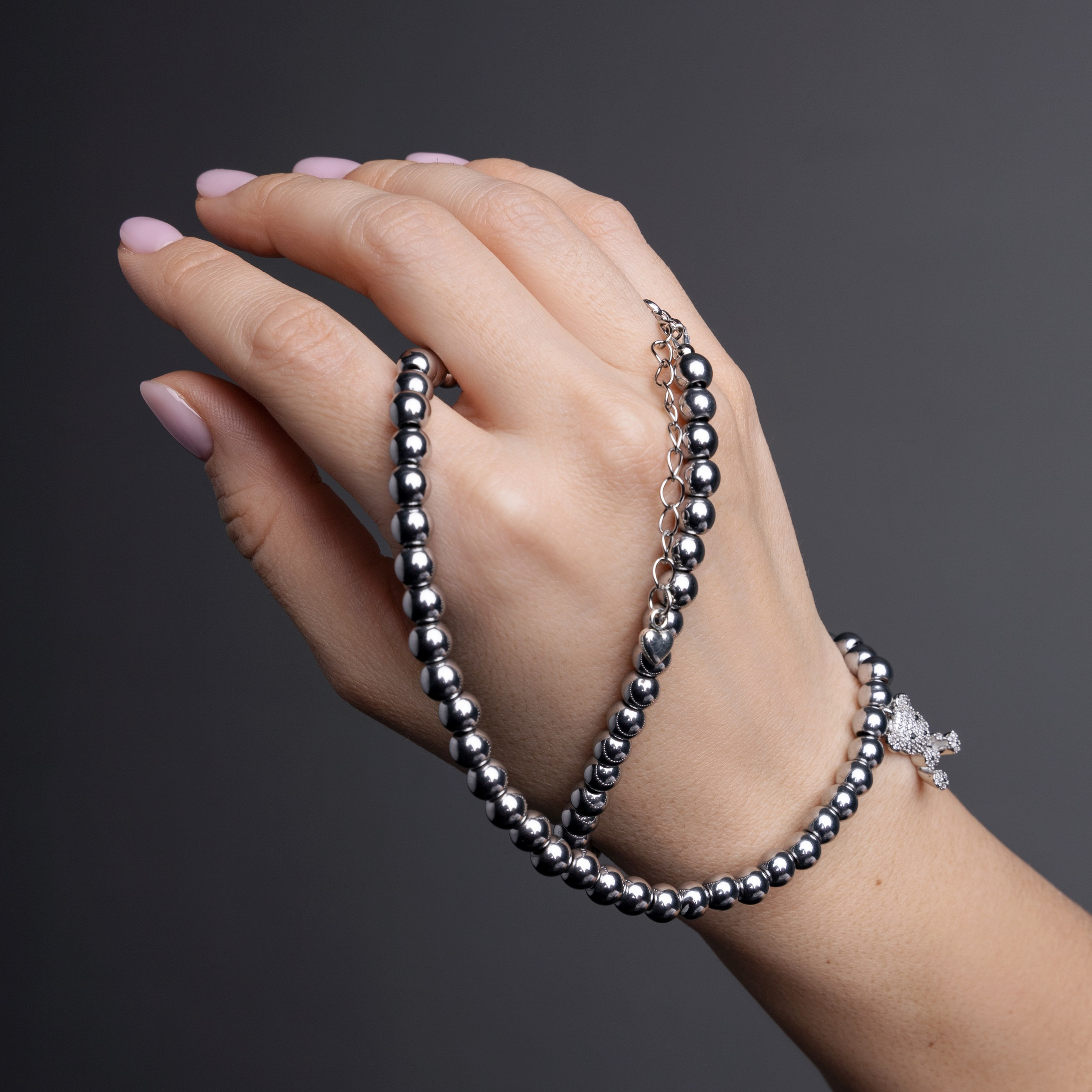 Портретная фотостудия ЛукБук. Фото на документы в Зеленограде. Фото на паспорт. Деловой портрет. Семейный портрет. Предметная фотосъемка. Фото на документы в Зеленограде. Фото на паспорт. Портретная фотостудия ЛукБук. Деловой портрет. Семейный портрет. Предметная фотосъемка