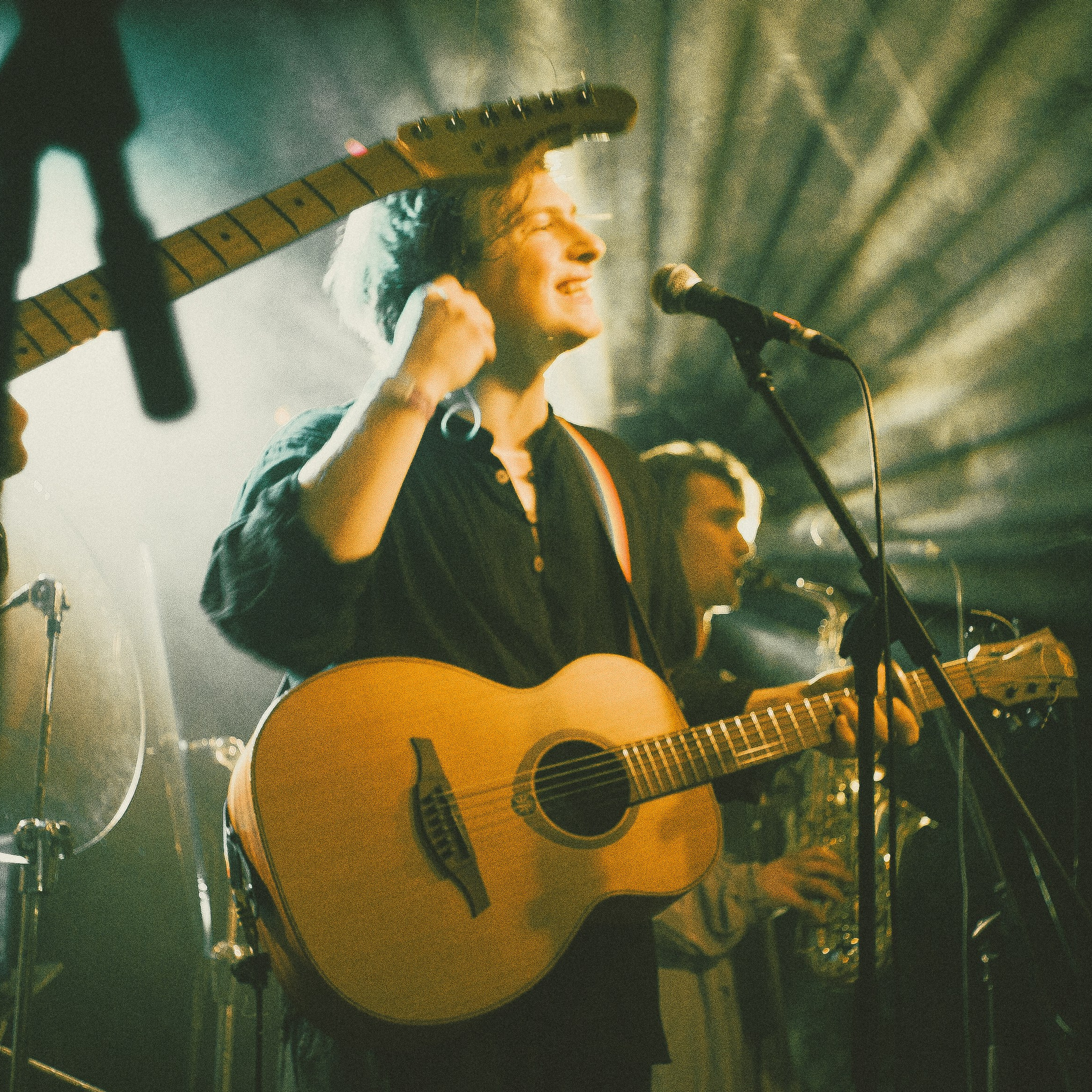 Концерт «Бонд с&nbsp;Кнопкой» 16тонн