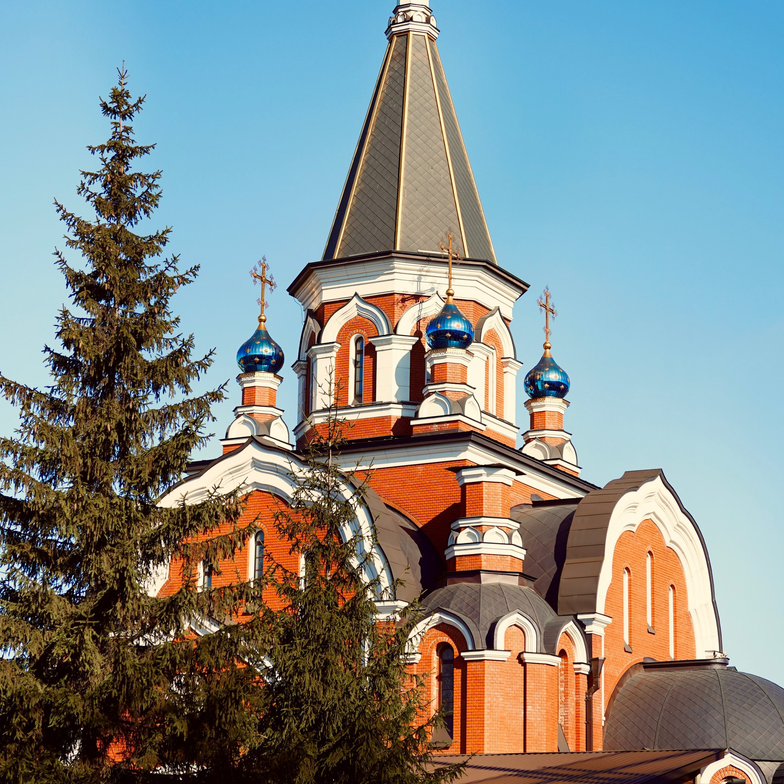 Храм Почаевской Иконы Божьей Матери в Салтыковке
