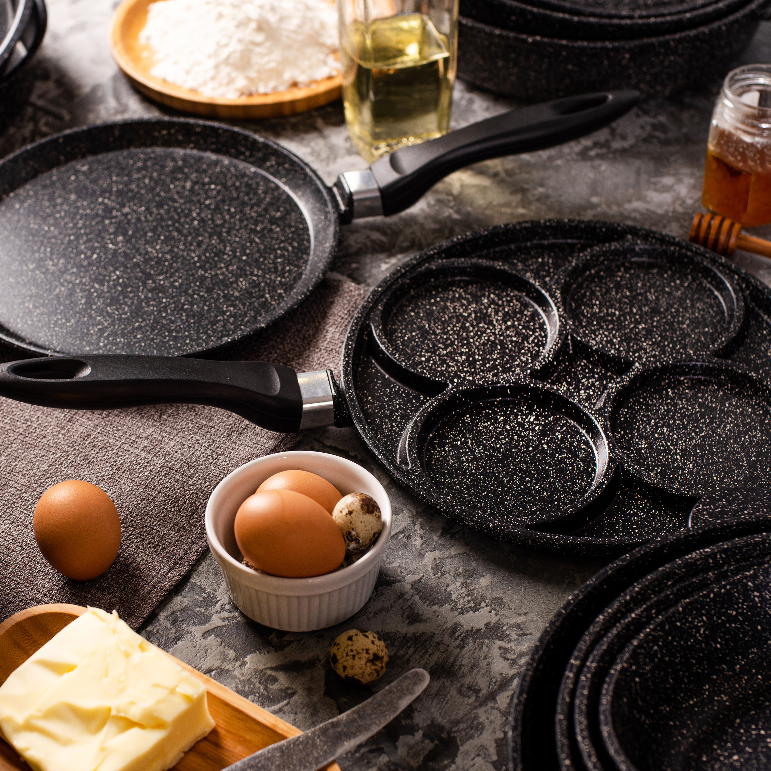 ПОСУДА/Сковородки. Портретный и предметный фотограф в Краснодаре Татьяна Хабеева