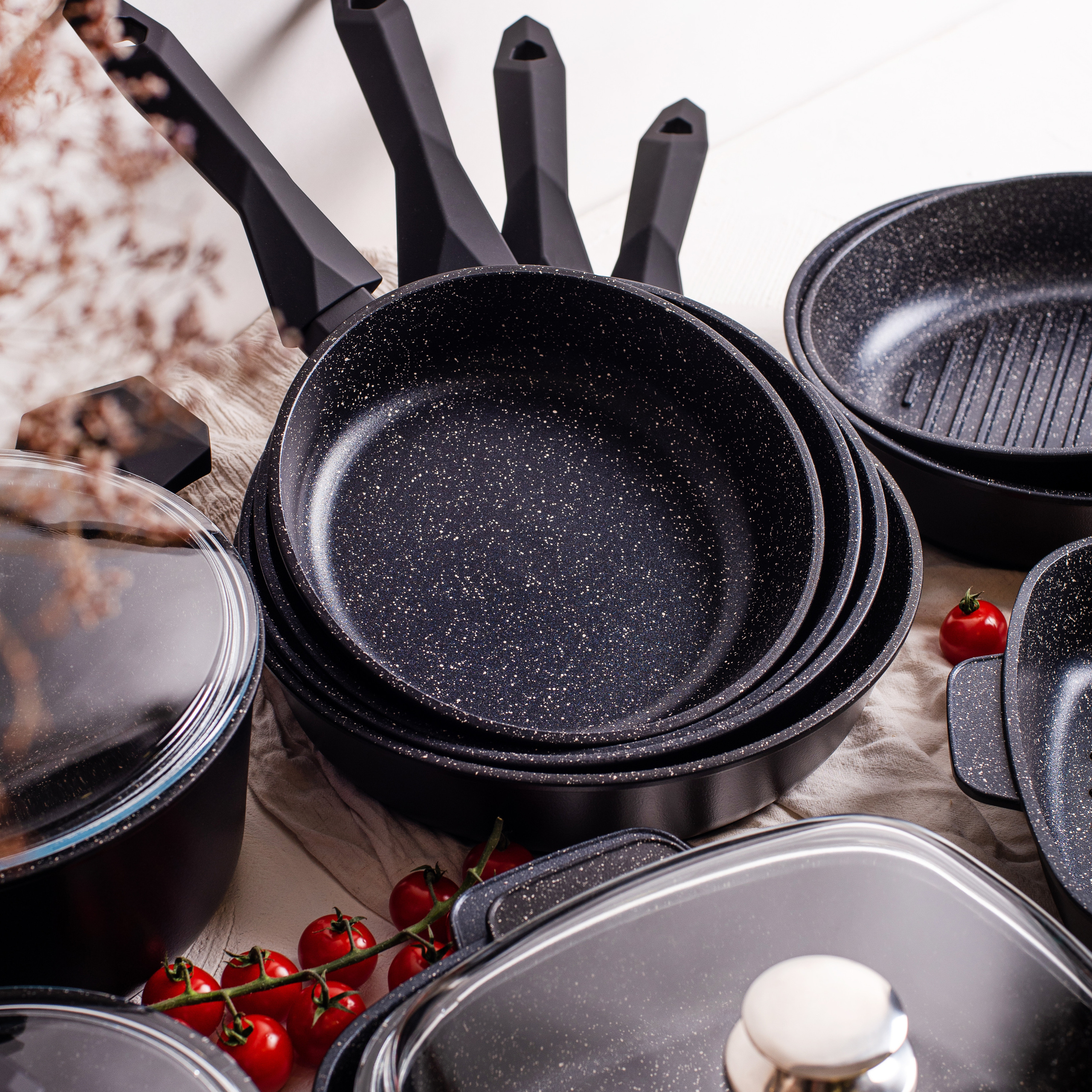 ПОСУДА/Сковородки. Портретный и предметный фотограф в Краснодаре Татьяна Хабеева