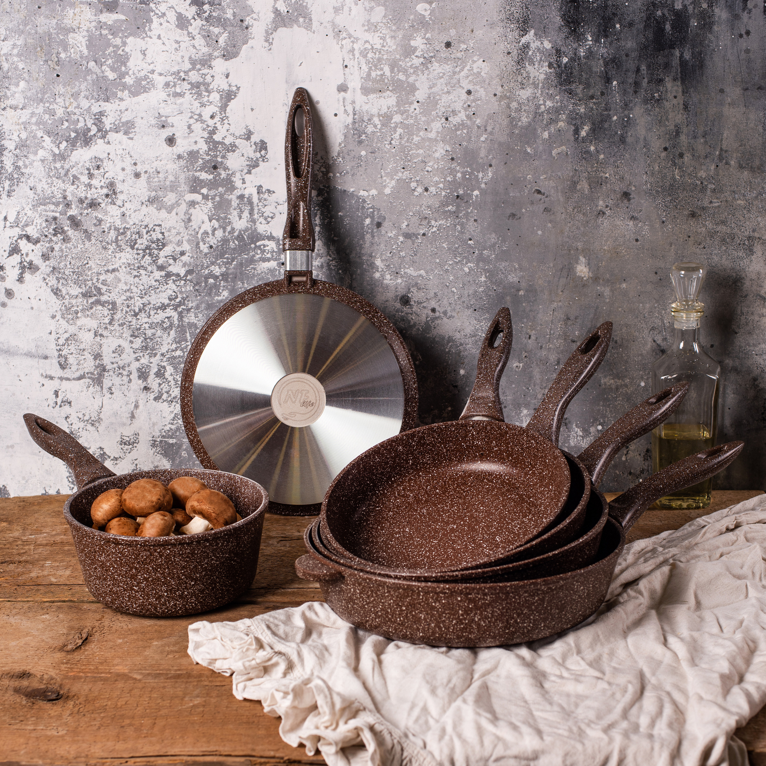 ПОСУДА/Сковородки. Портретный и предметный фотограф в Краснодаре Татьяна Хабеева