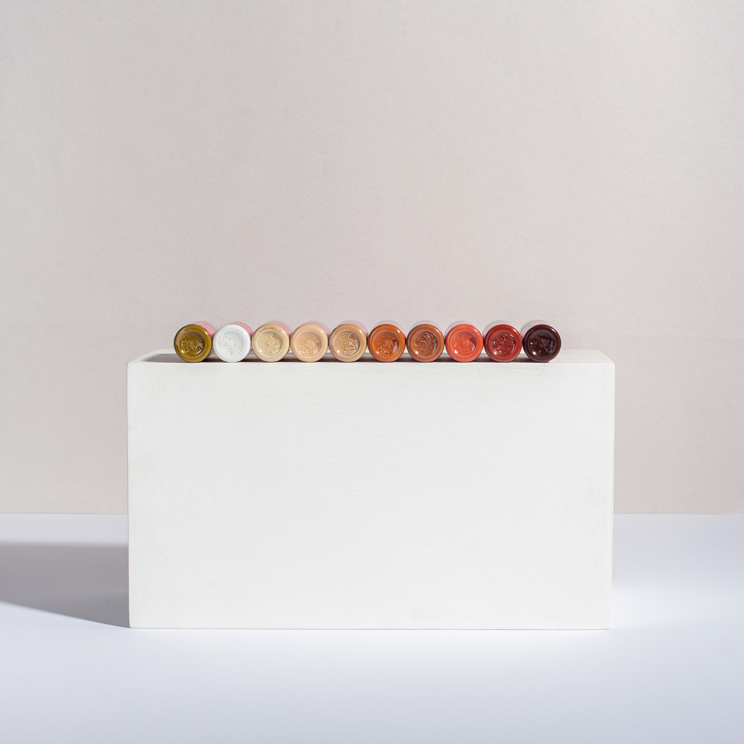 Товар для пигментного макияжа. Портретный и предметный фотограф в Краснодаре Татьяна Хабеева