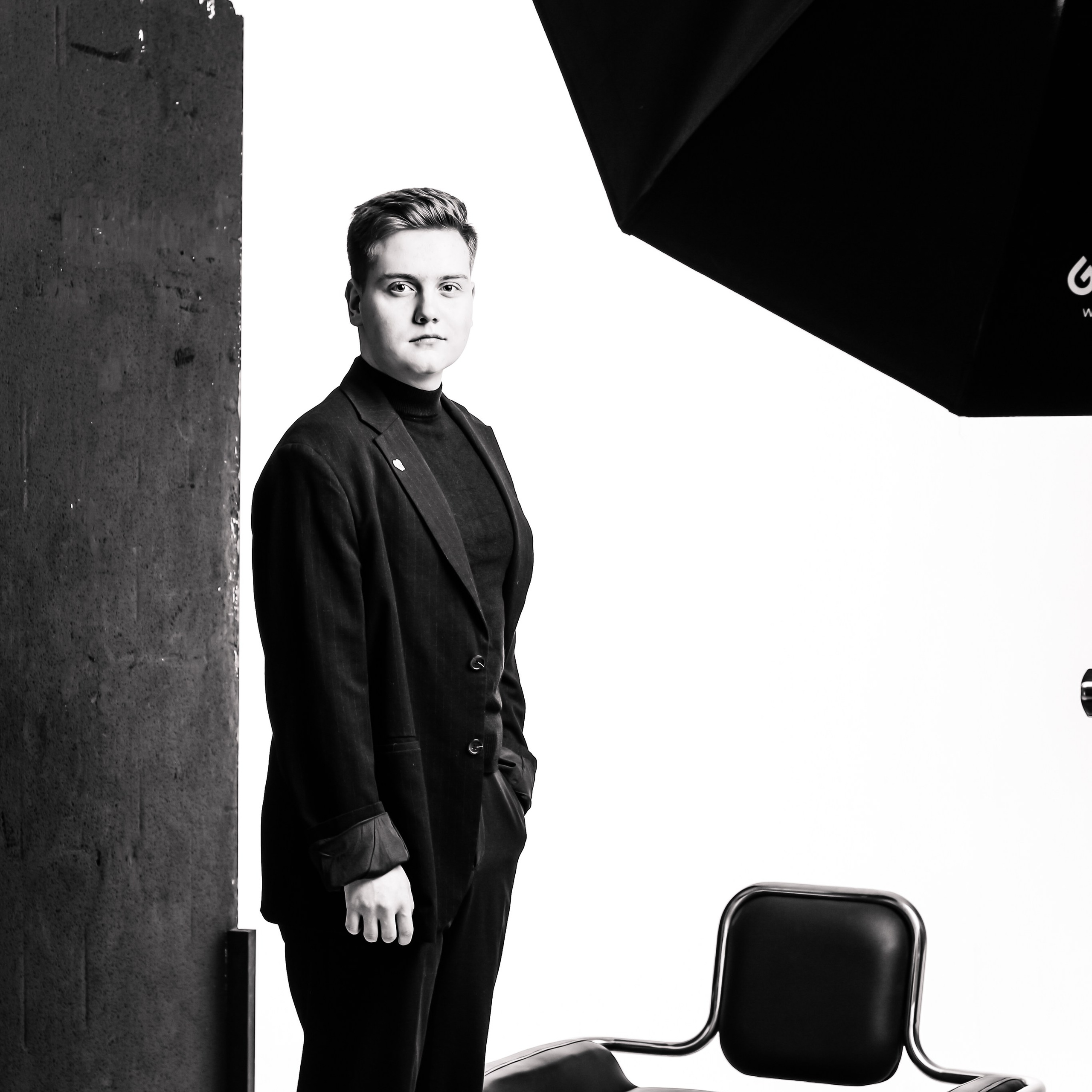 Артем. Алиса Томшина — Фотограф