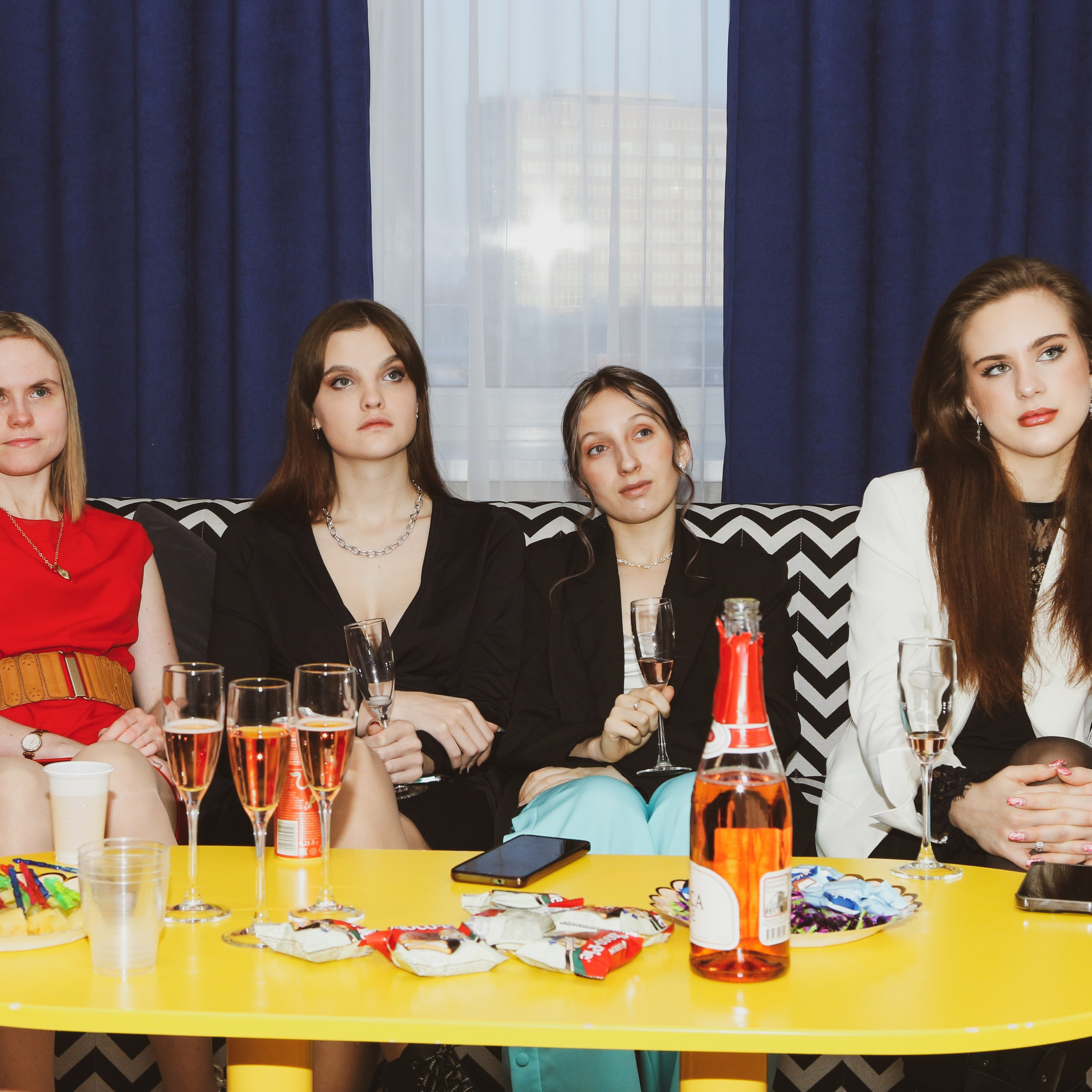 Студия пятница. Алиса Томшина — Фотограф