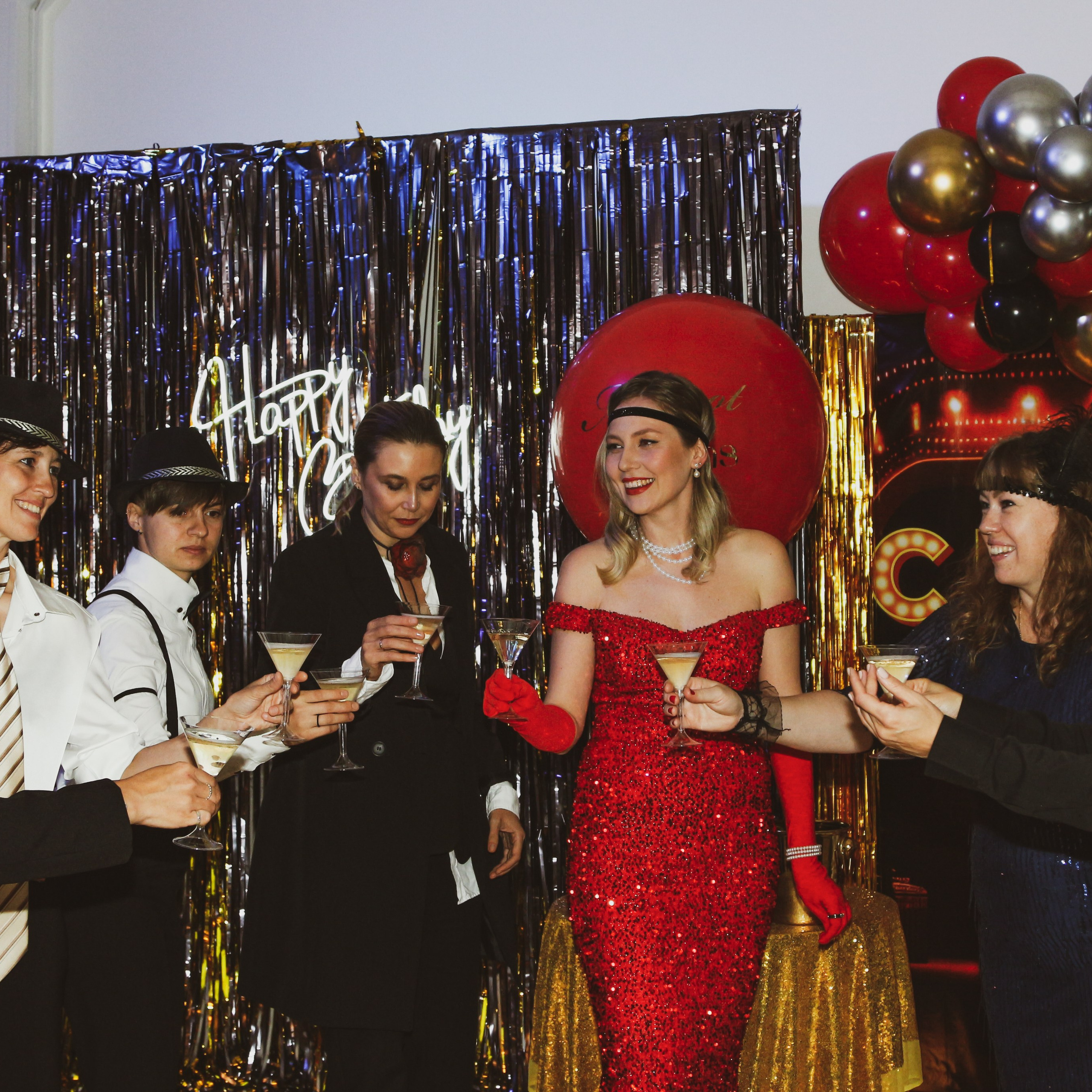 День рождения к/ф Чикаго. Алиса Томшина — Фотограф