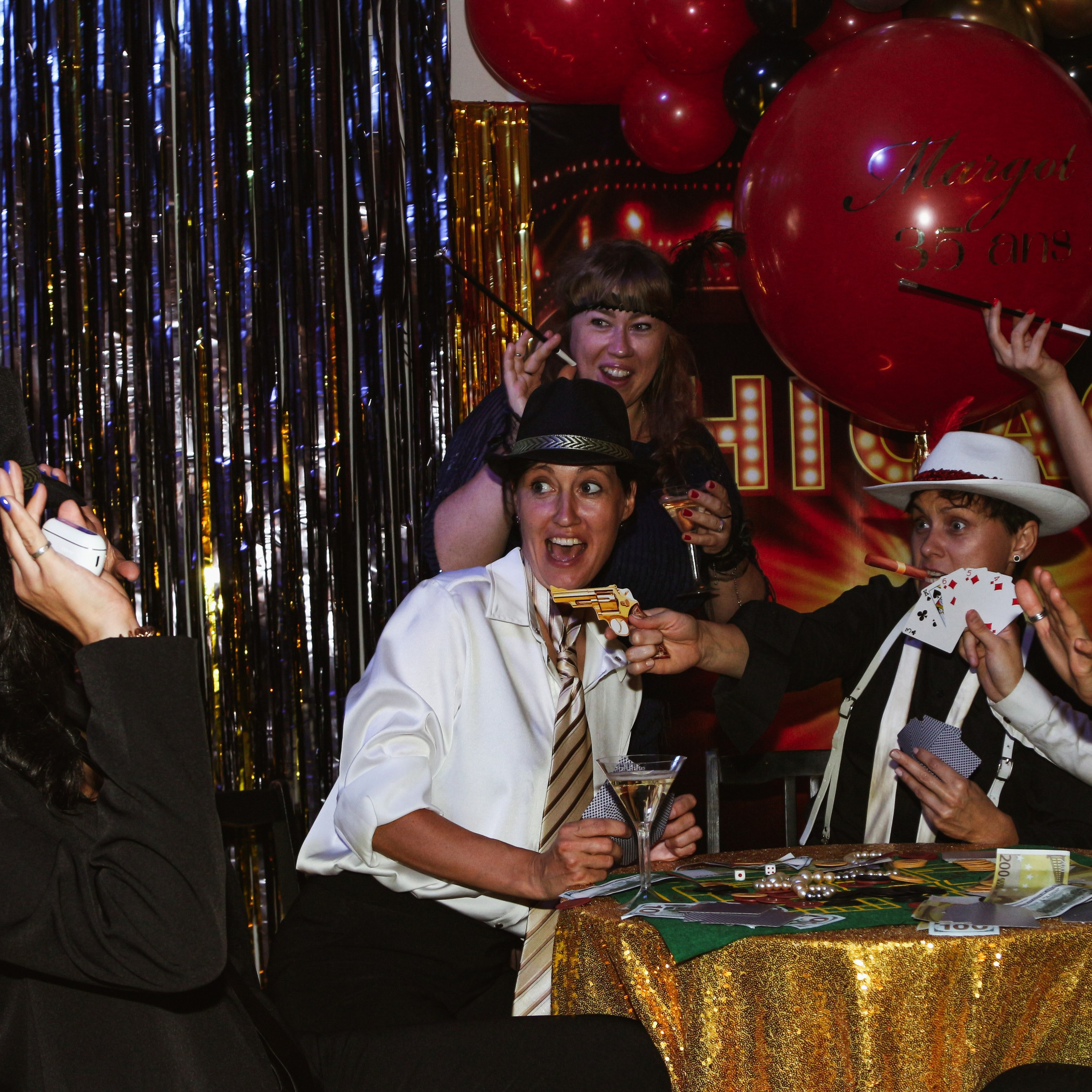 День рождения к/ф Чикаго. Алиса Томшина — Фотограф