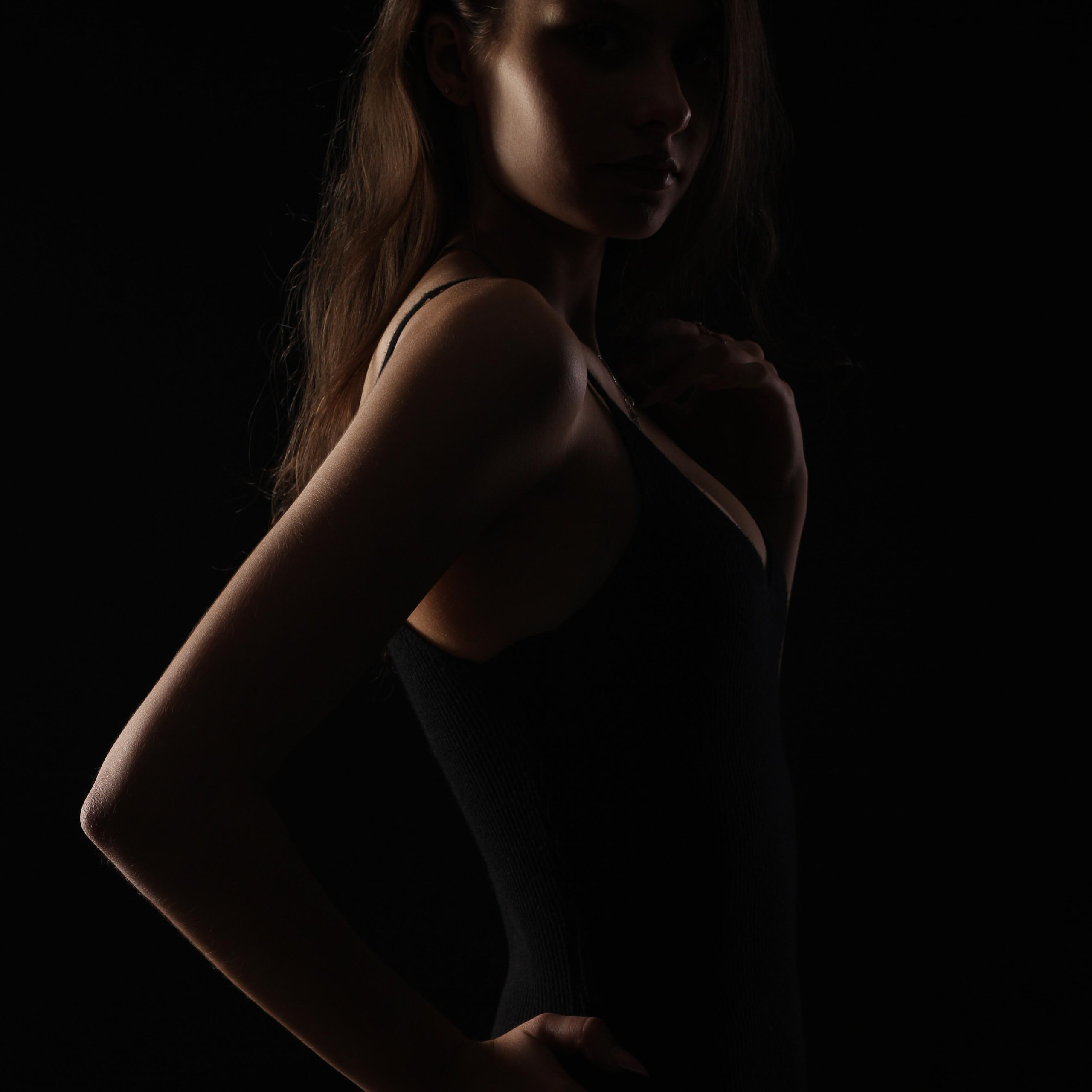 Контур тела. Алиса Томшина — Фотограф