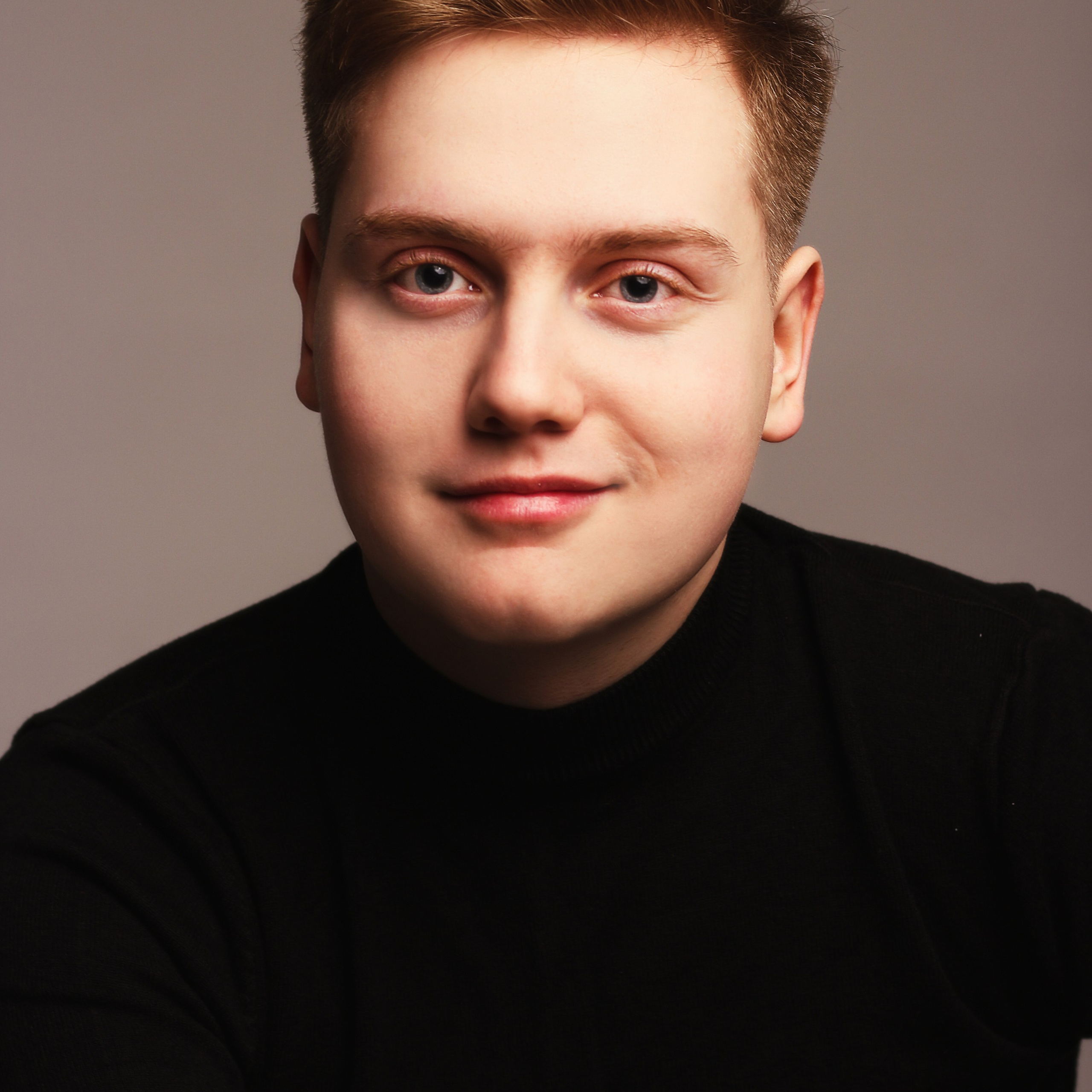 Артем. Алиса Томшина — Фотограф