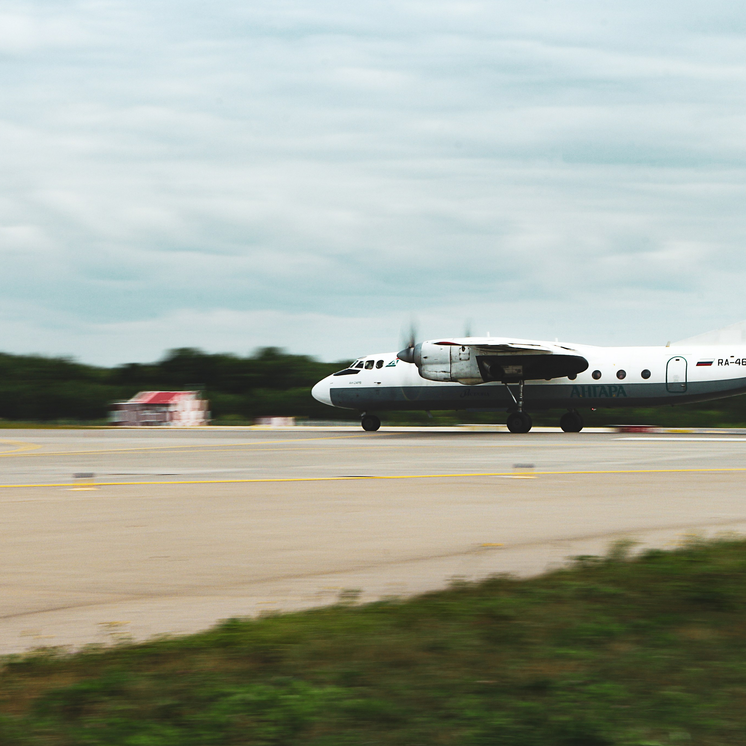 Споттинг аэропорт Хабаровска. Алиса Томшина — Фотограф