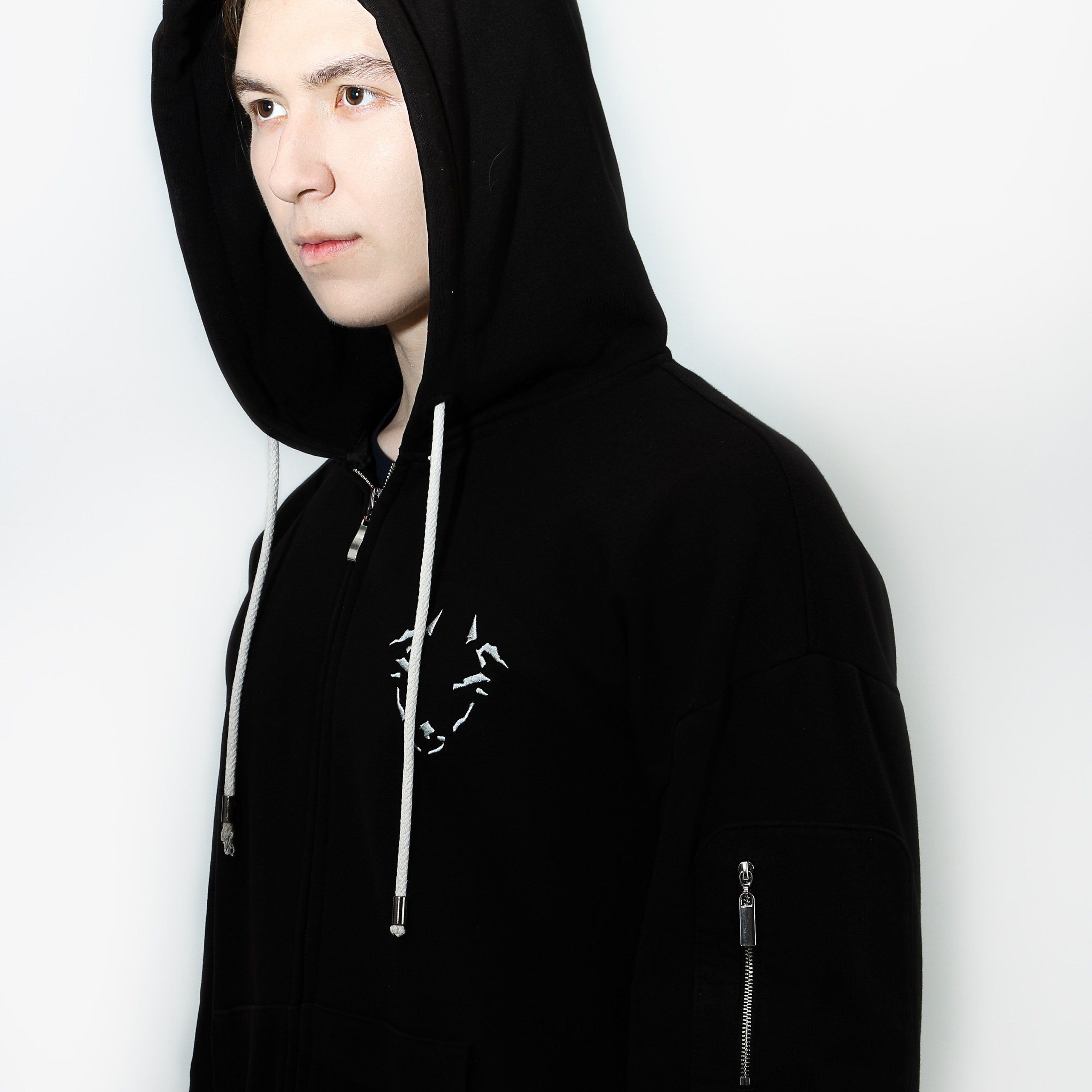 Одежда 2 студия. Алиса Томшина — Фотограф