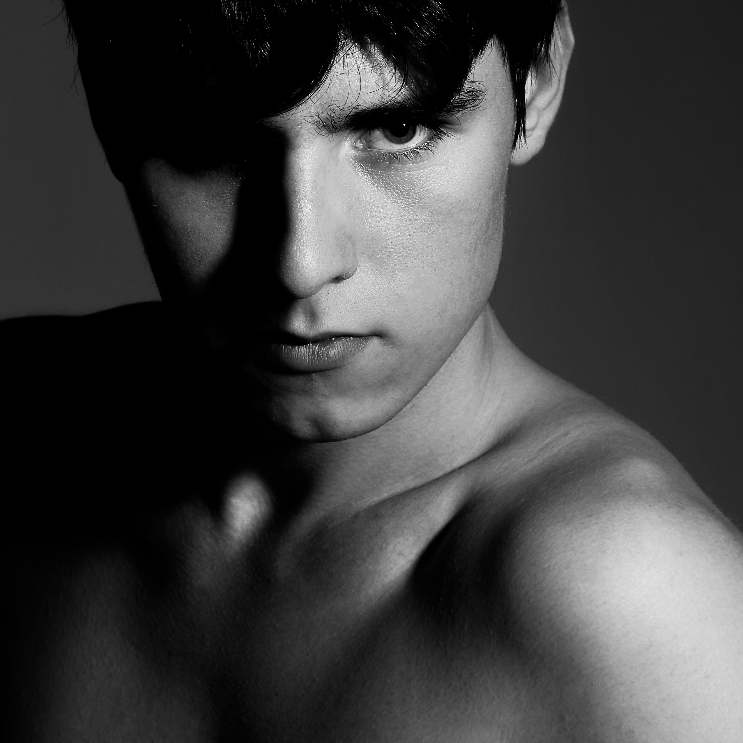 Белое и черное. Алиса Томшина — Фотограф