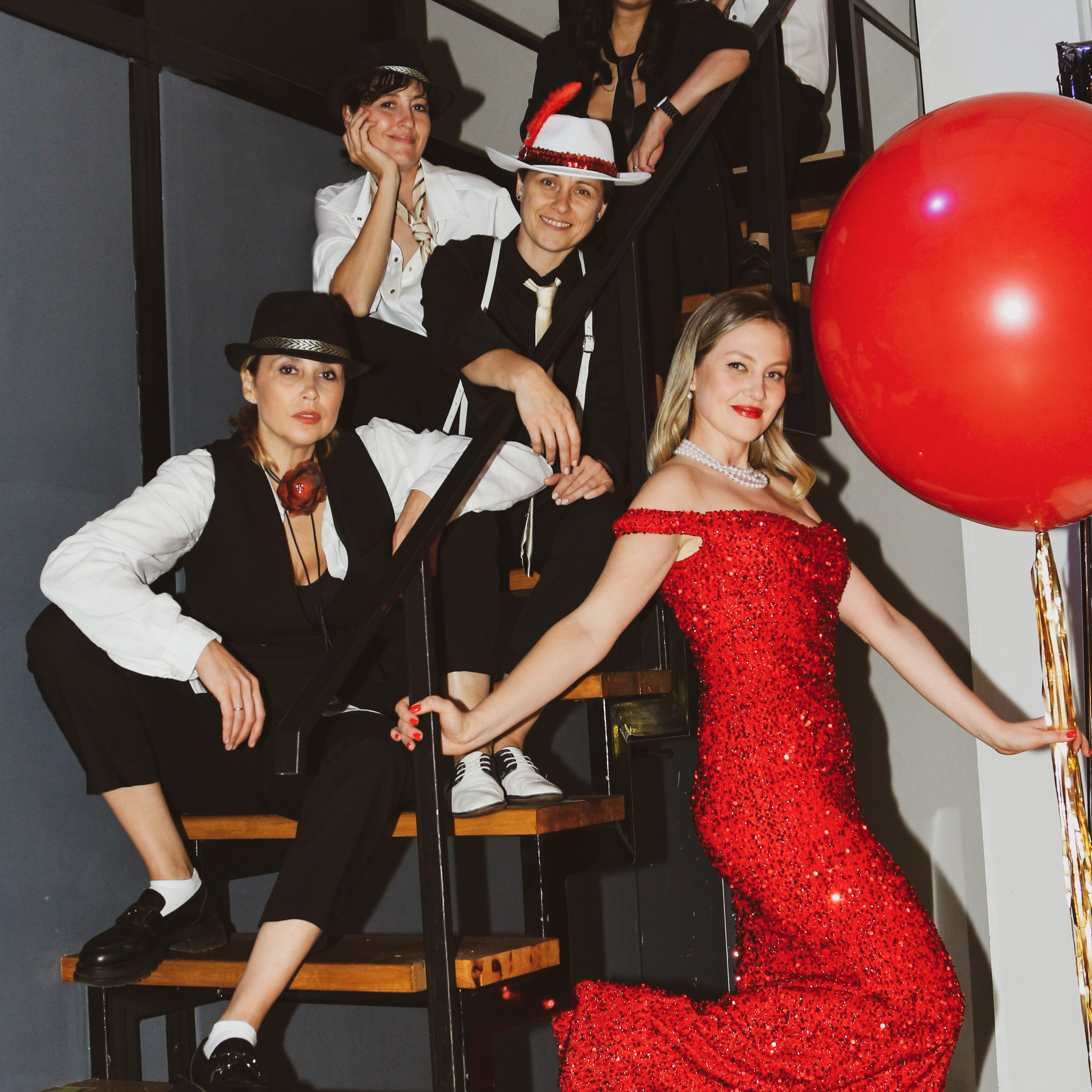 День рождения к/ф Чикаго. Алиса Томшина — Фотограф