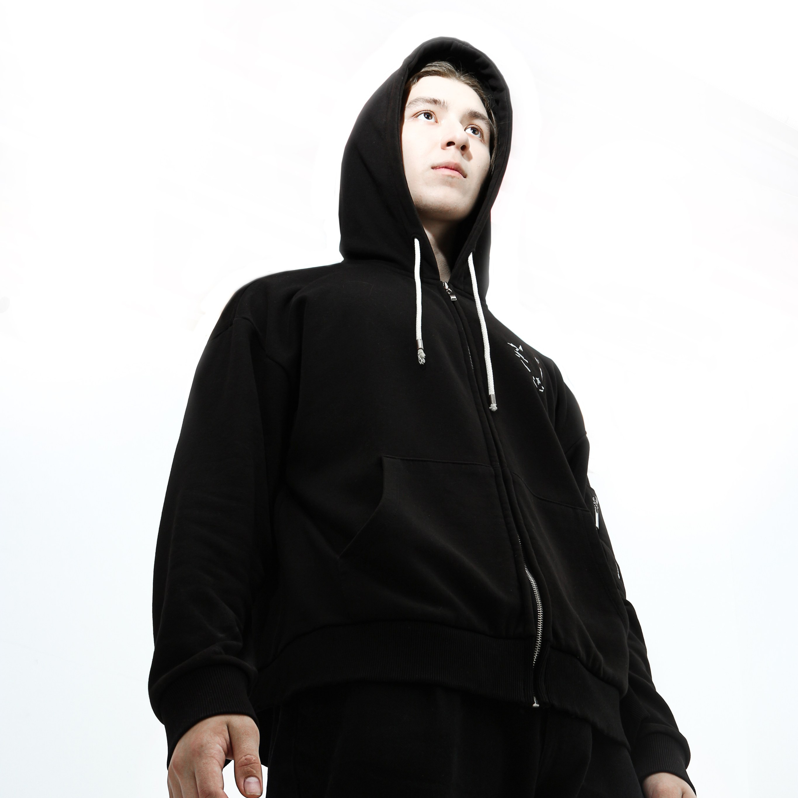 Одежда 2 студия. Алиса Томшина — Фотограф