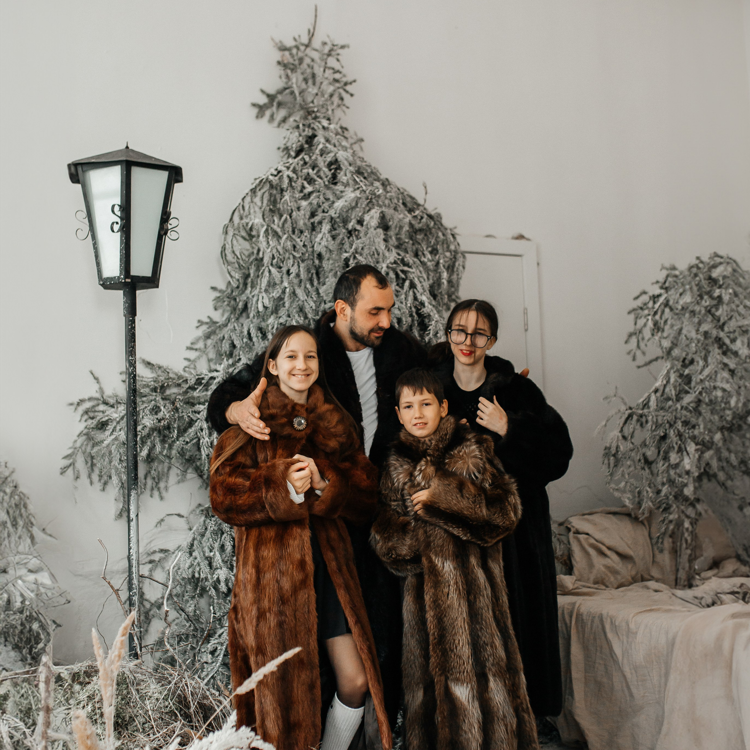 Дима, Лиза, Рита, Марк