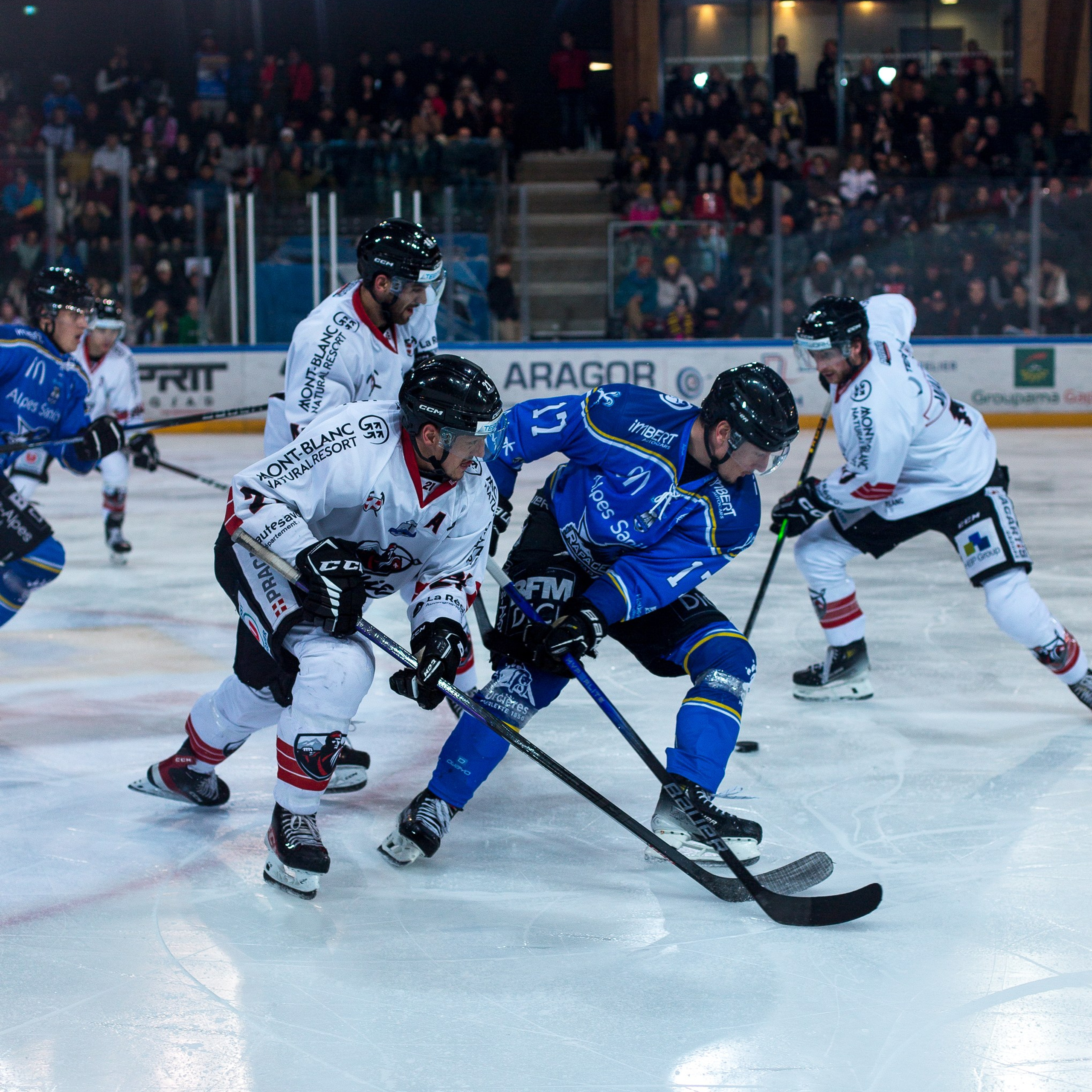 Хоккейный матч