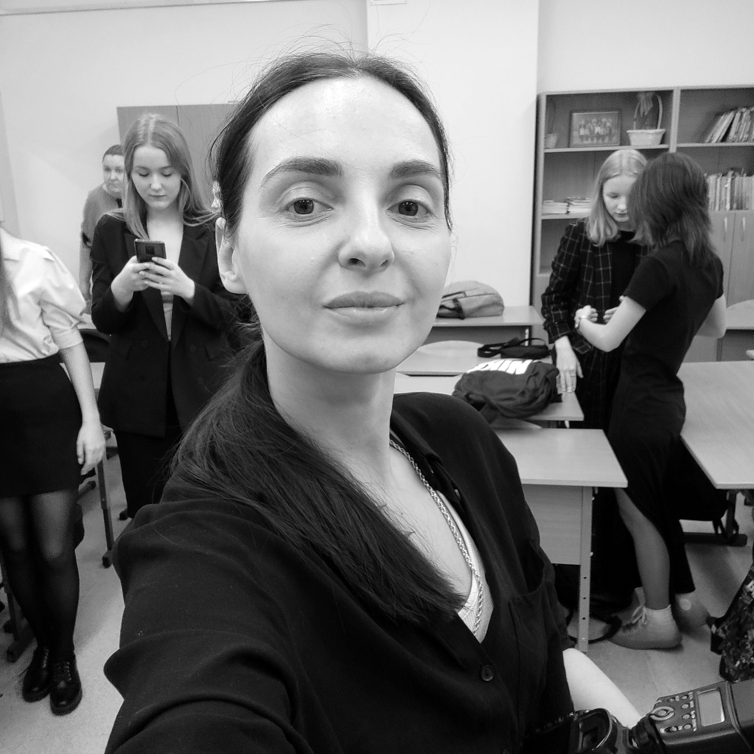 ОБО МНЕ. Школьный фотограф в Москве Марья Булычёва