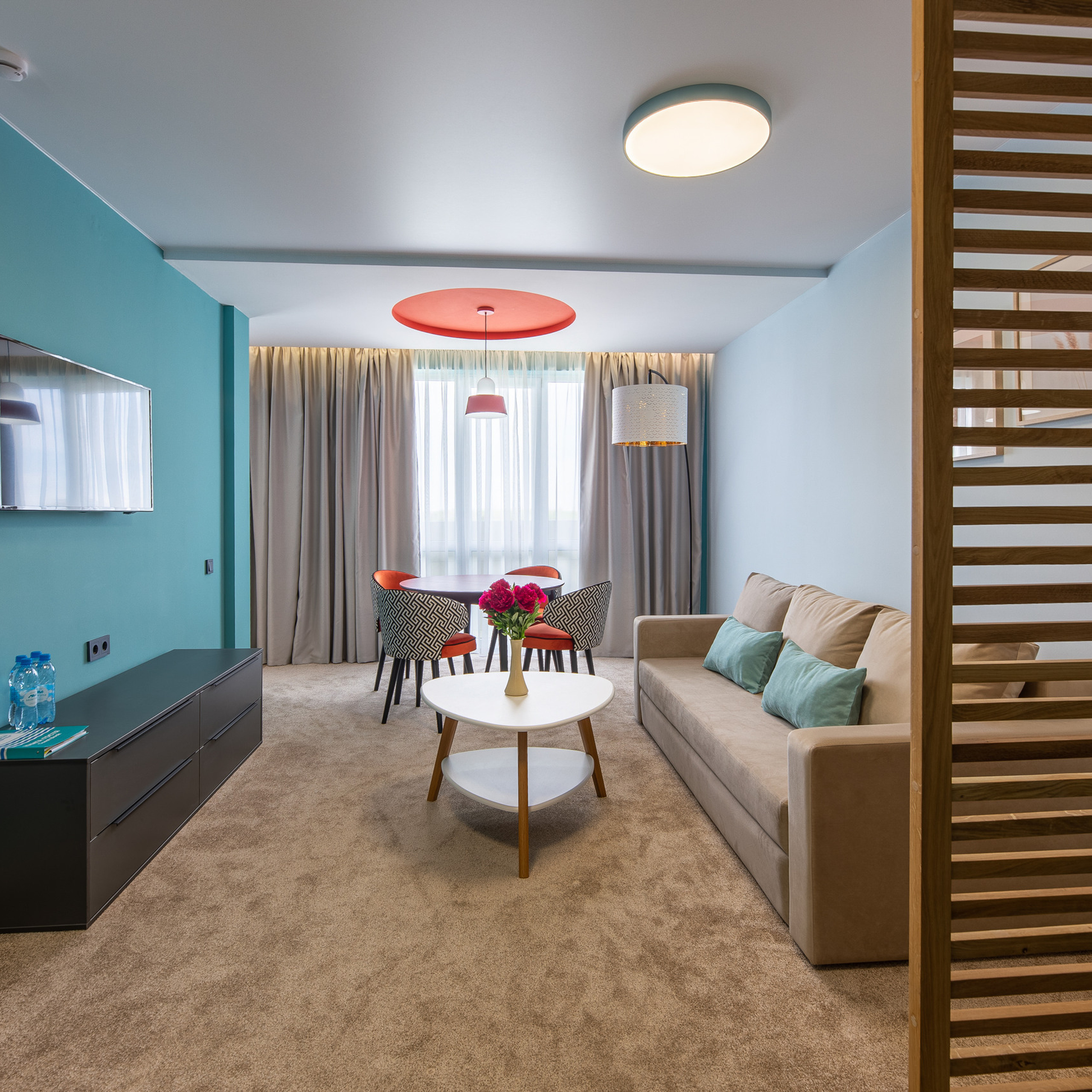 Renatphoto-Отзывы о профессиональном фотографе в Анапе. Профессиональная фотосъёмка интерьеров, предметная фотосессия еды для меню г. Анапа