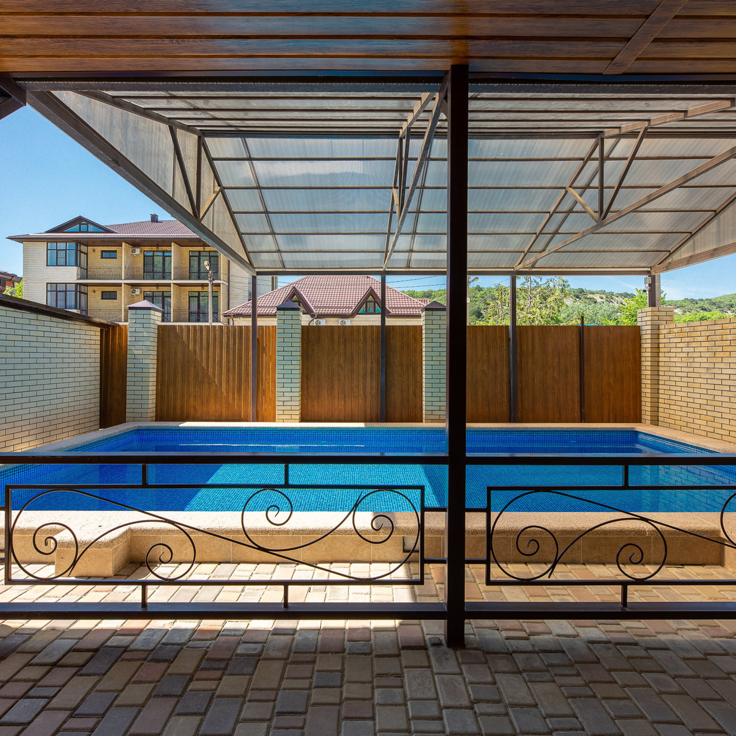 Renatphoto-Отзывы о профессиональном фотографе в Анапе. Профессиональная фотосъёмка интерьеров, предметная фотосессия еды для меню г. Анапа