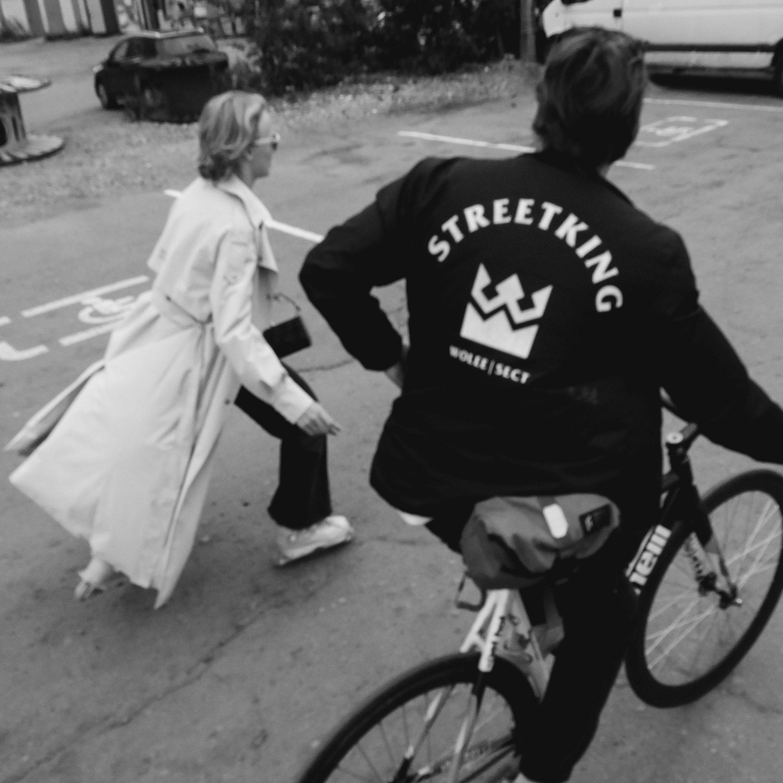 antonbentframe x dasha_texture_bounce