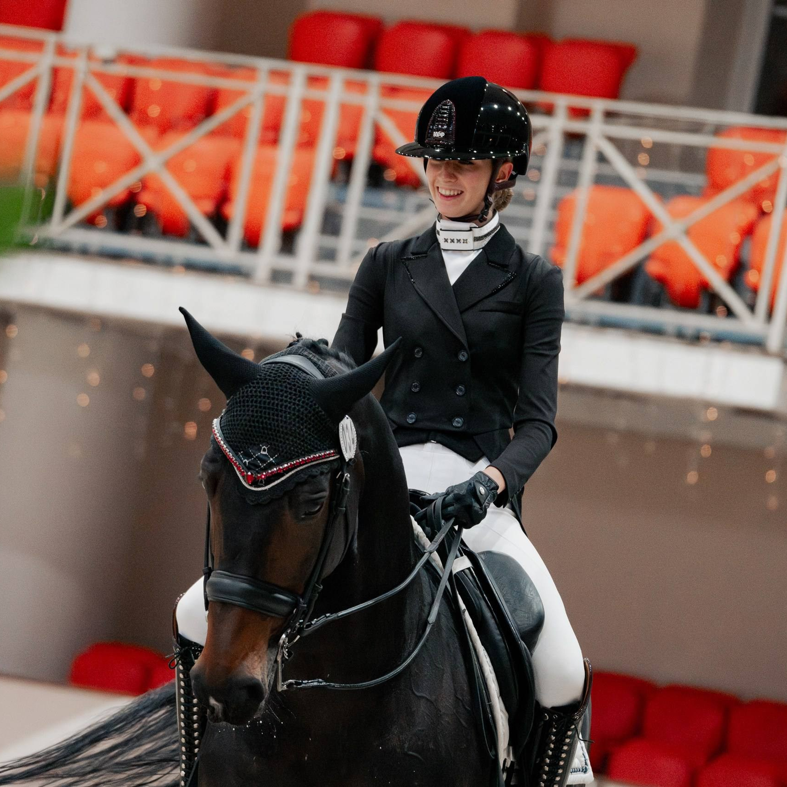 МЕЖДУНАРОДНЫЕ СОРЕВНОВАНИЯ по&nbsp;ВЫЕЗДКЕ КСК «Виват, Россия!»