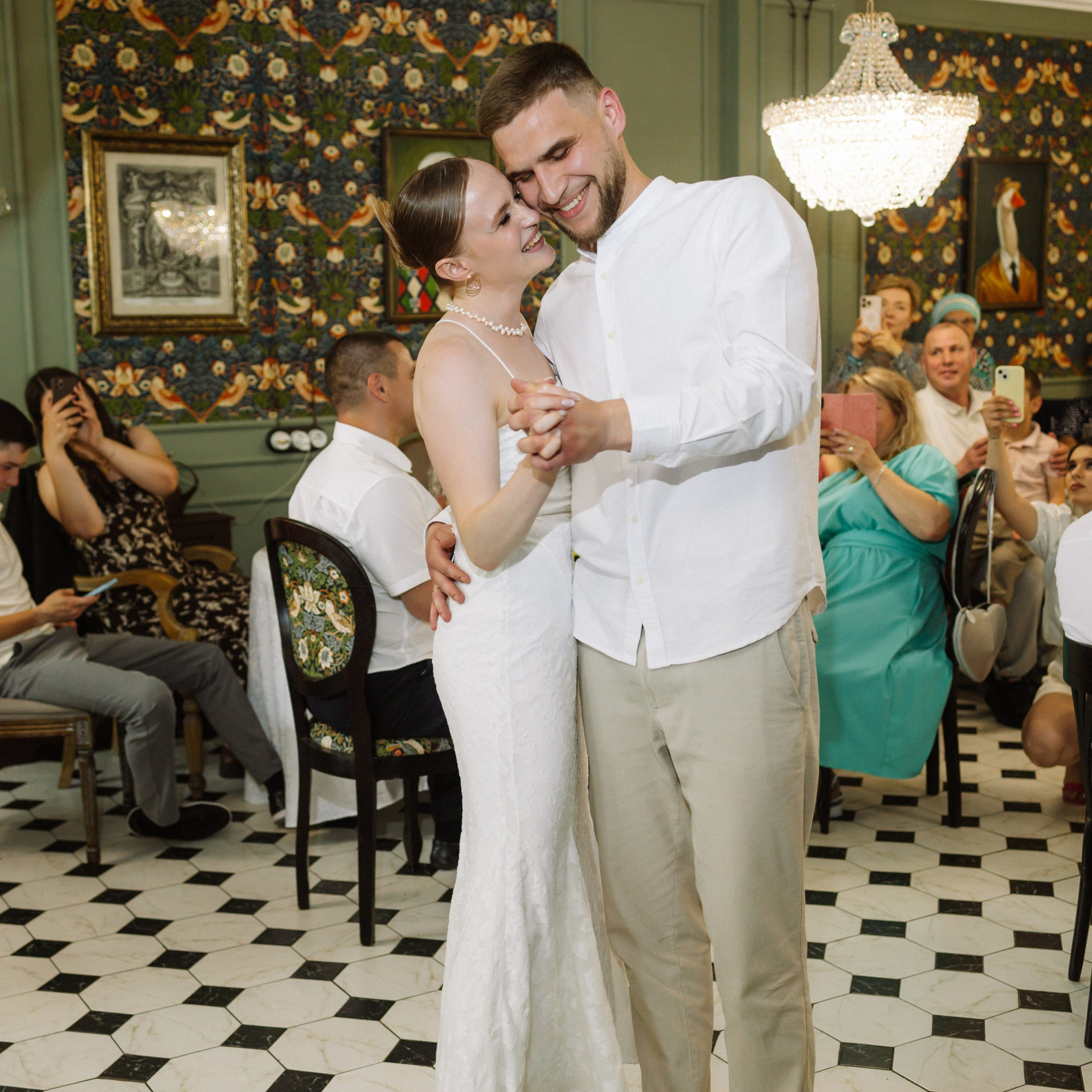 3.06.2025. Фотограф Уфа Башкирия Мухаметянова Алина. Свадебный семейный портретный