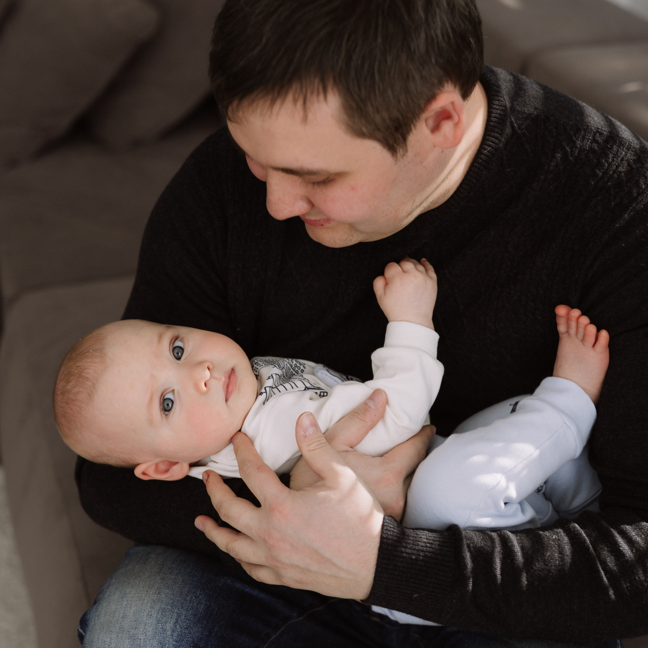 Студийная. Большая семья. Фотограф Уфа Башкирия Мухаметянова Алина. Свадебный семейный портретный