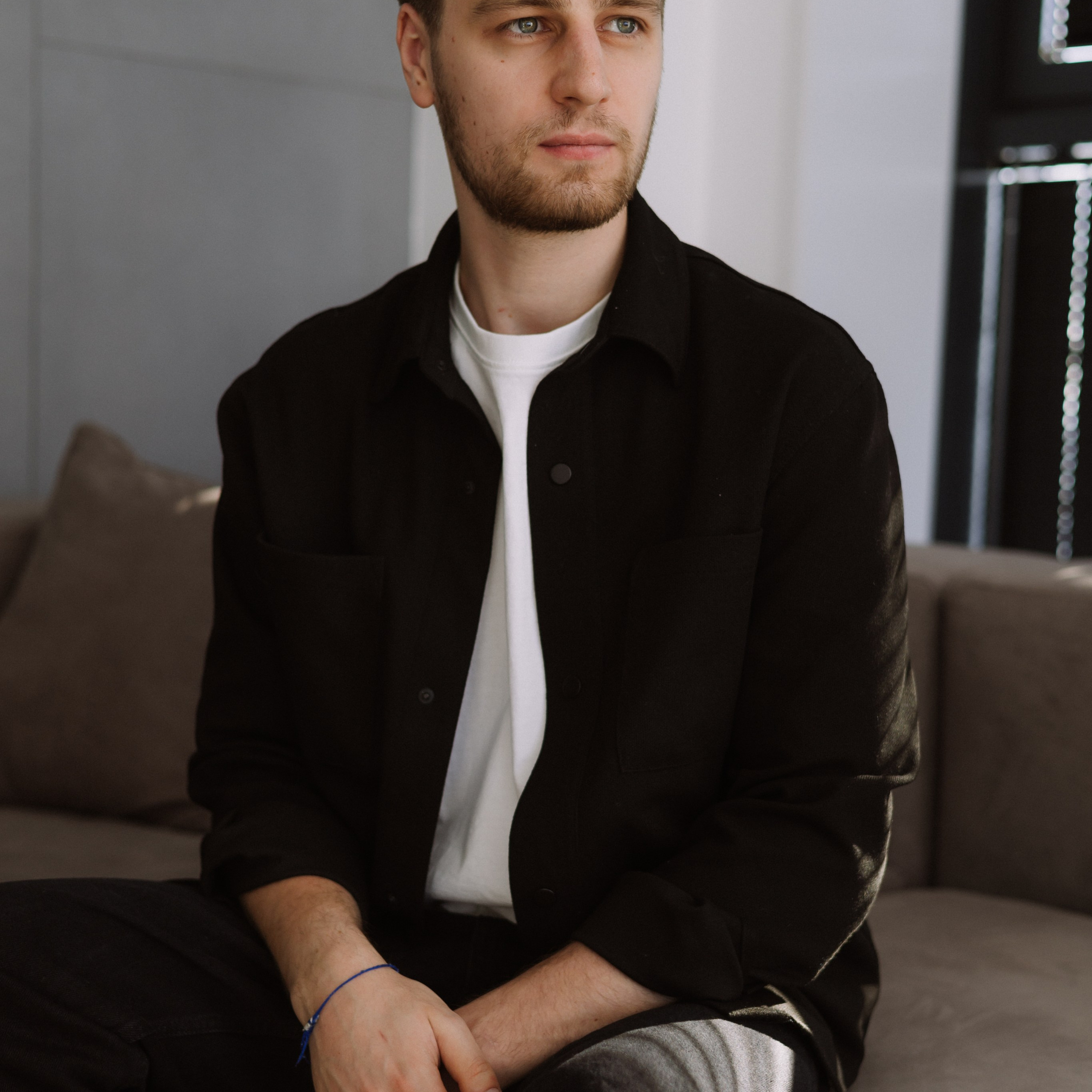 Студийная. Большая семья. Фотограф Уфа Башкирия Мухаметянова Алина. Свадебный семейный портретный