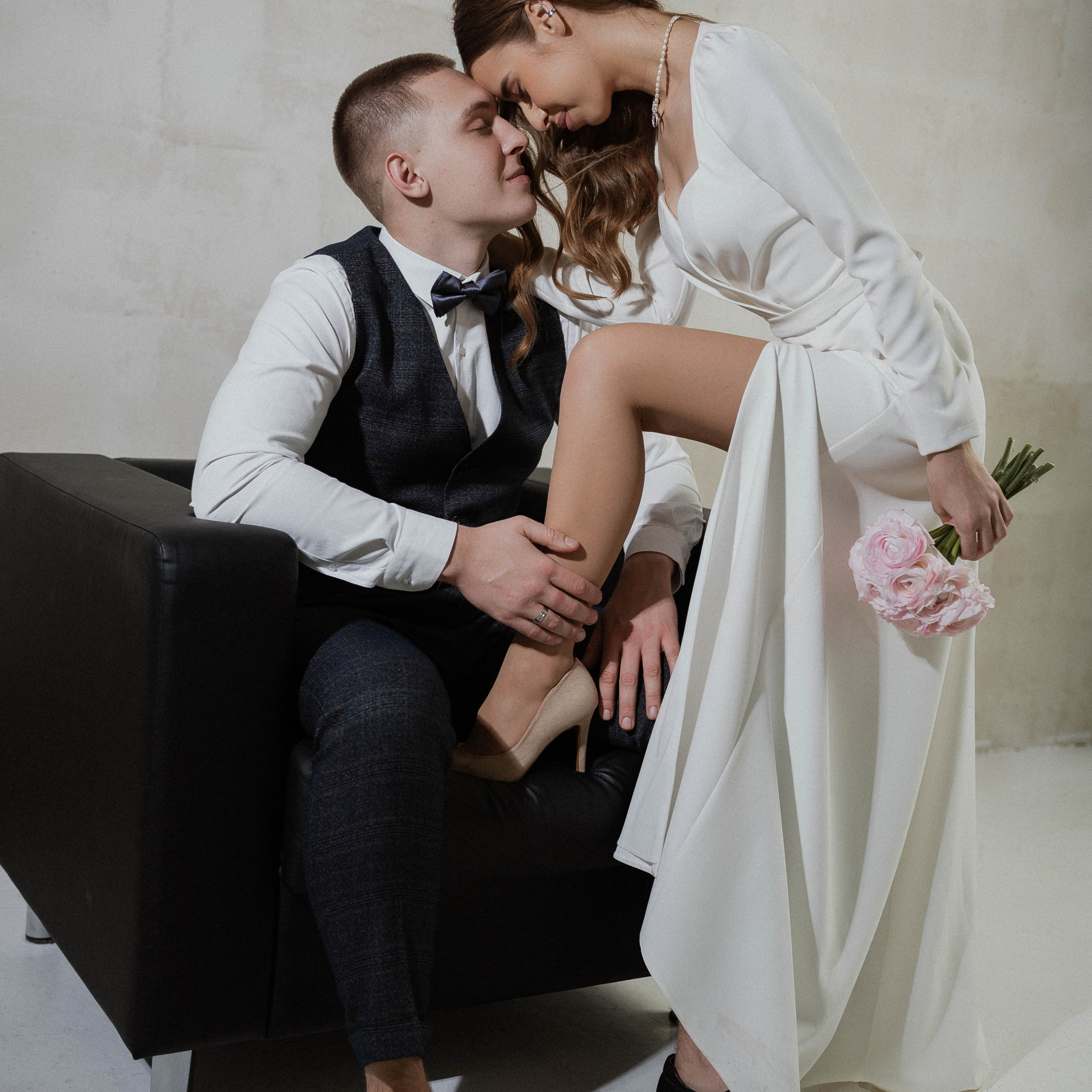 Арина & Никита. Фотостудия. Фотограф Уфа Башкирия Мухаметянова Алина. Свадебный семейный портретный