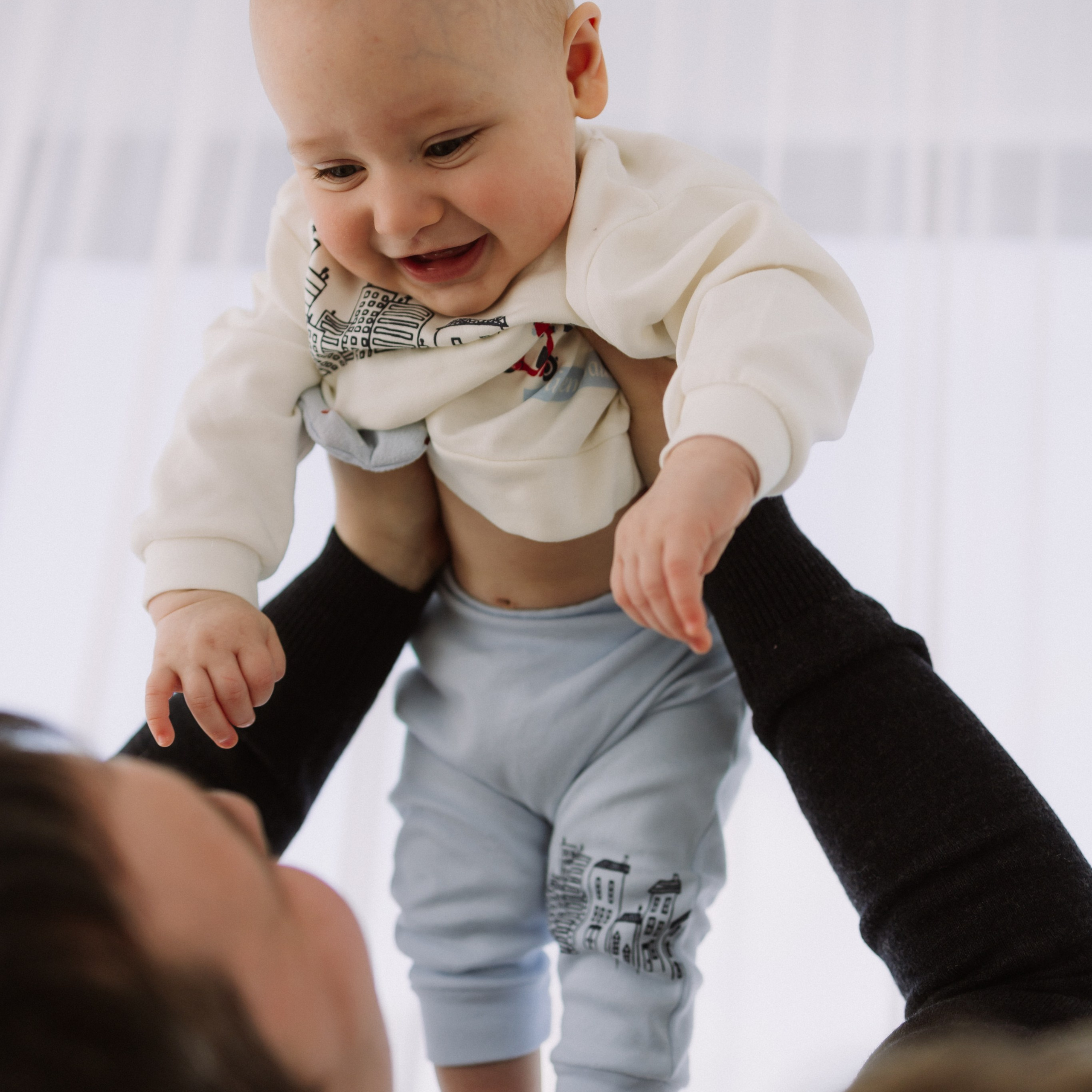 Студийная. Большая семья. Фотограф Уфа Башкирия Мухаметянова Алина. Свадебный семейный портретный