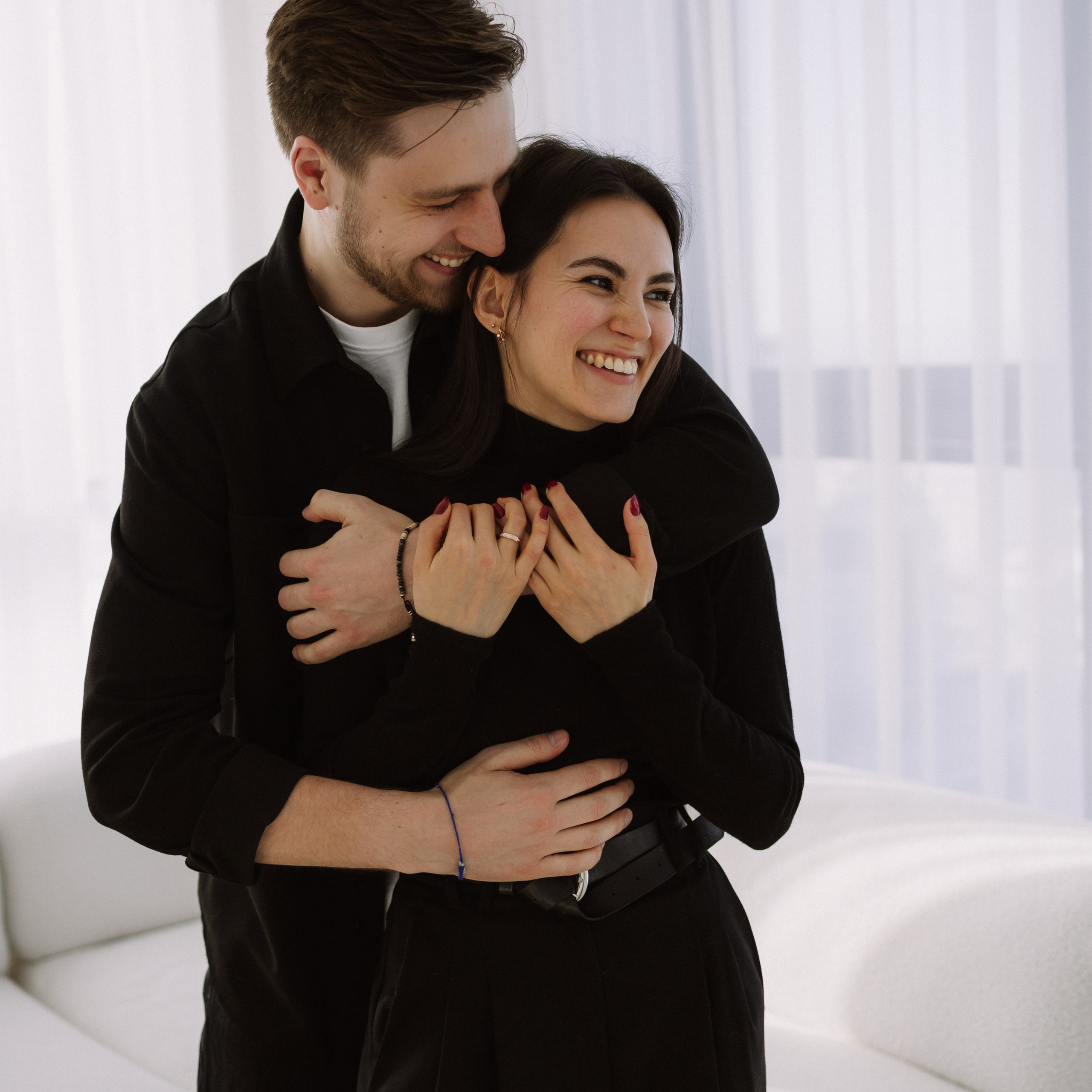 Студийная. Большая семья. Фотограф Уфа Башкирия Мухаметянова Алина. Свадебный семейный портретный